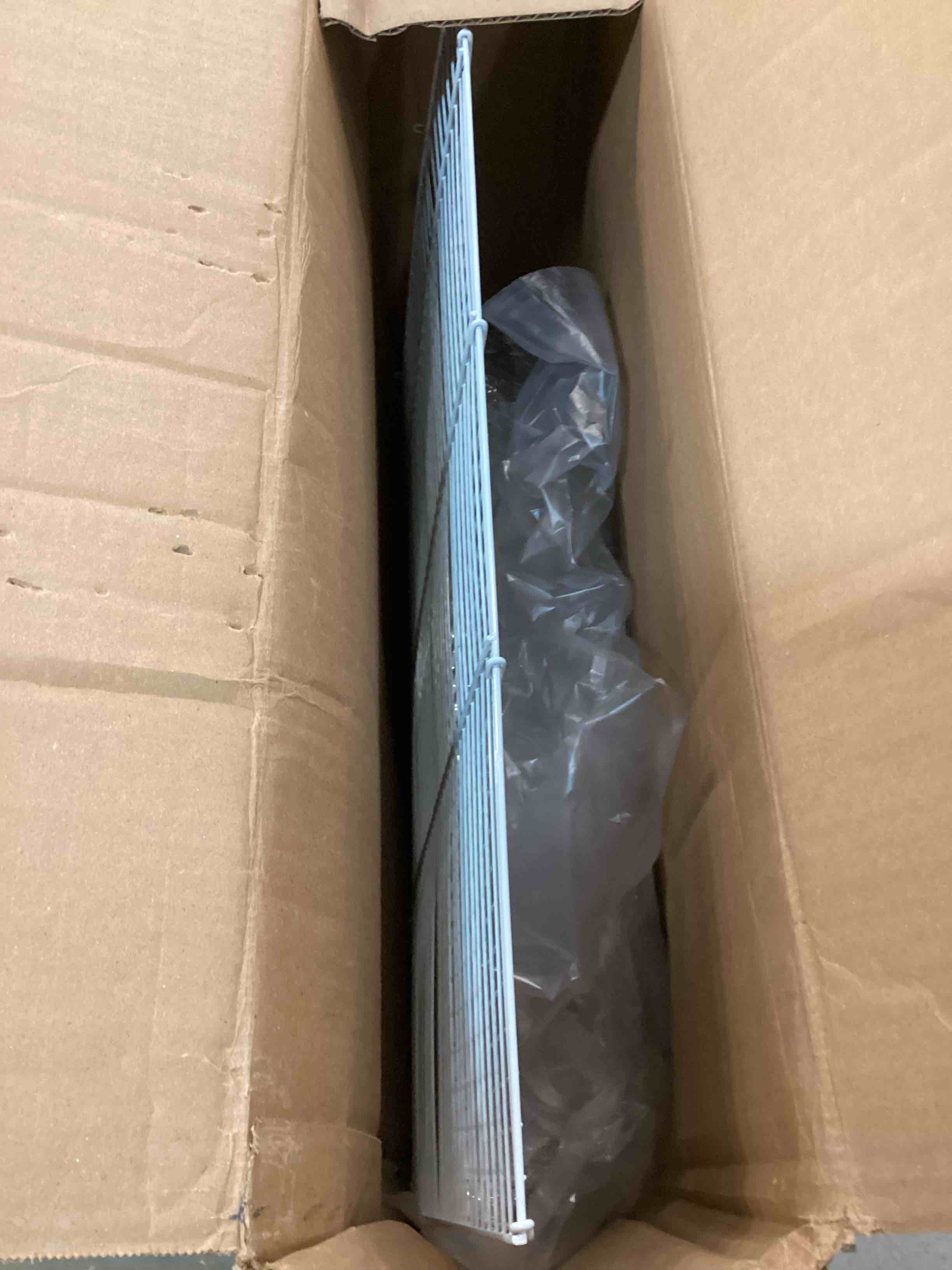 https://s3.amazonaws.com/lotting-images-prod/bidfta/YEL6614324_1718638622710.jpeg