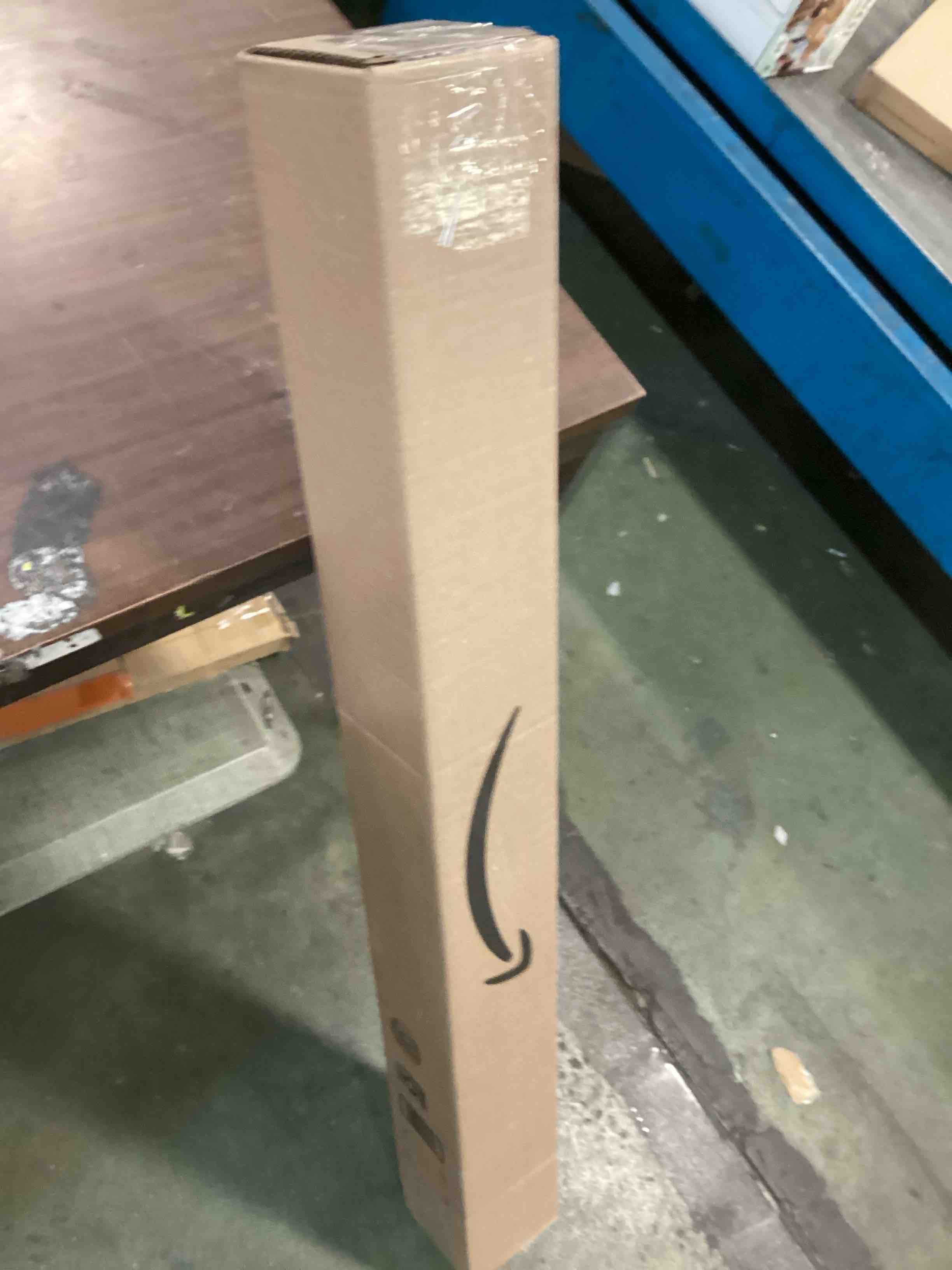 https://s3.amazonaws.com/lotting-images-prod/bidfta/YEL6614564_1718724685043.jpeg