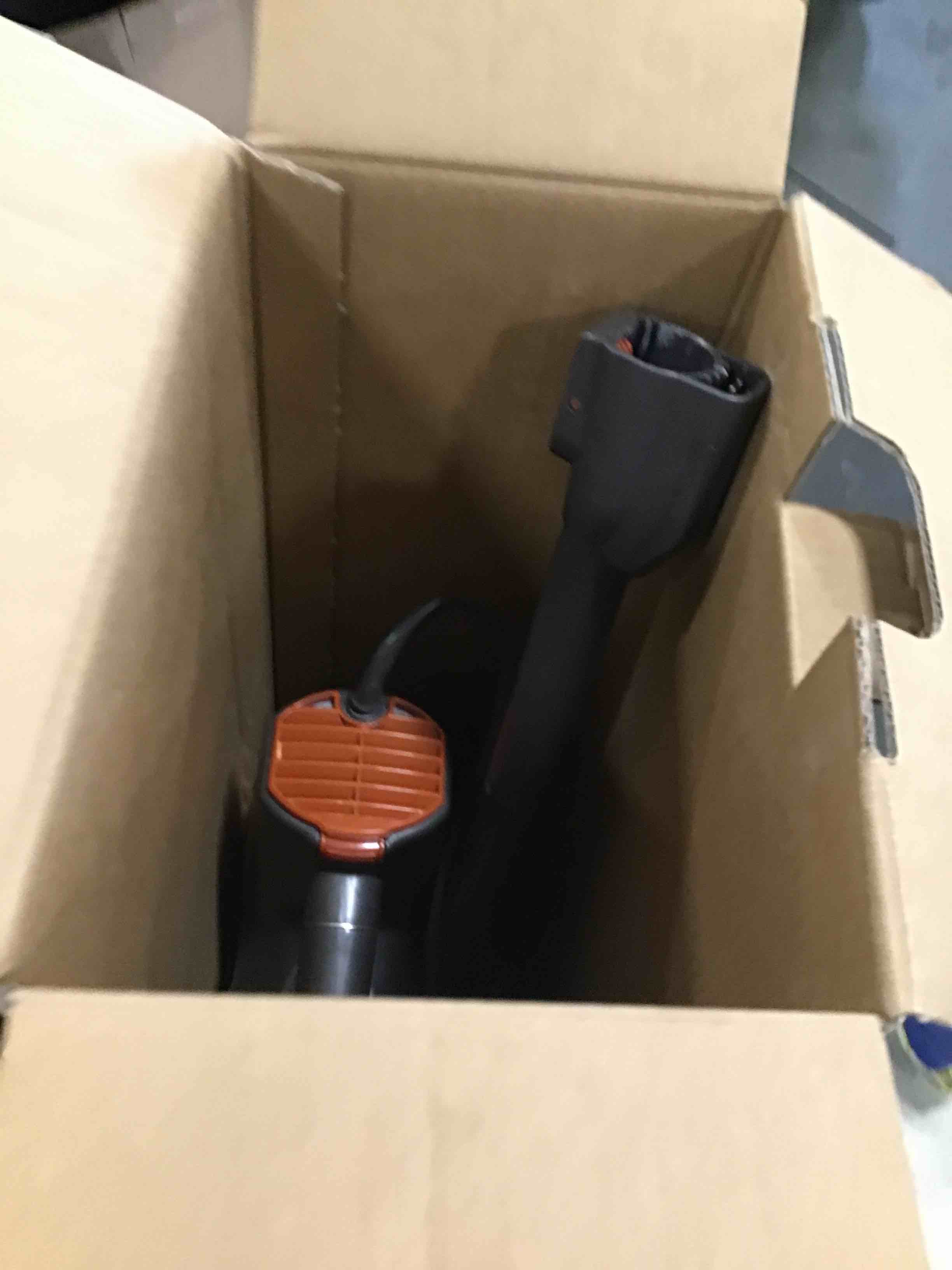 https://s3.amazonaws.com/lotting-images-prod/bidfta/YEL6616108_1718825212968.jpeg