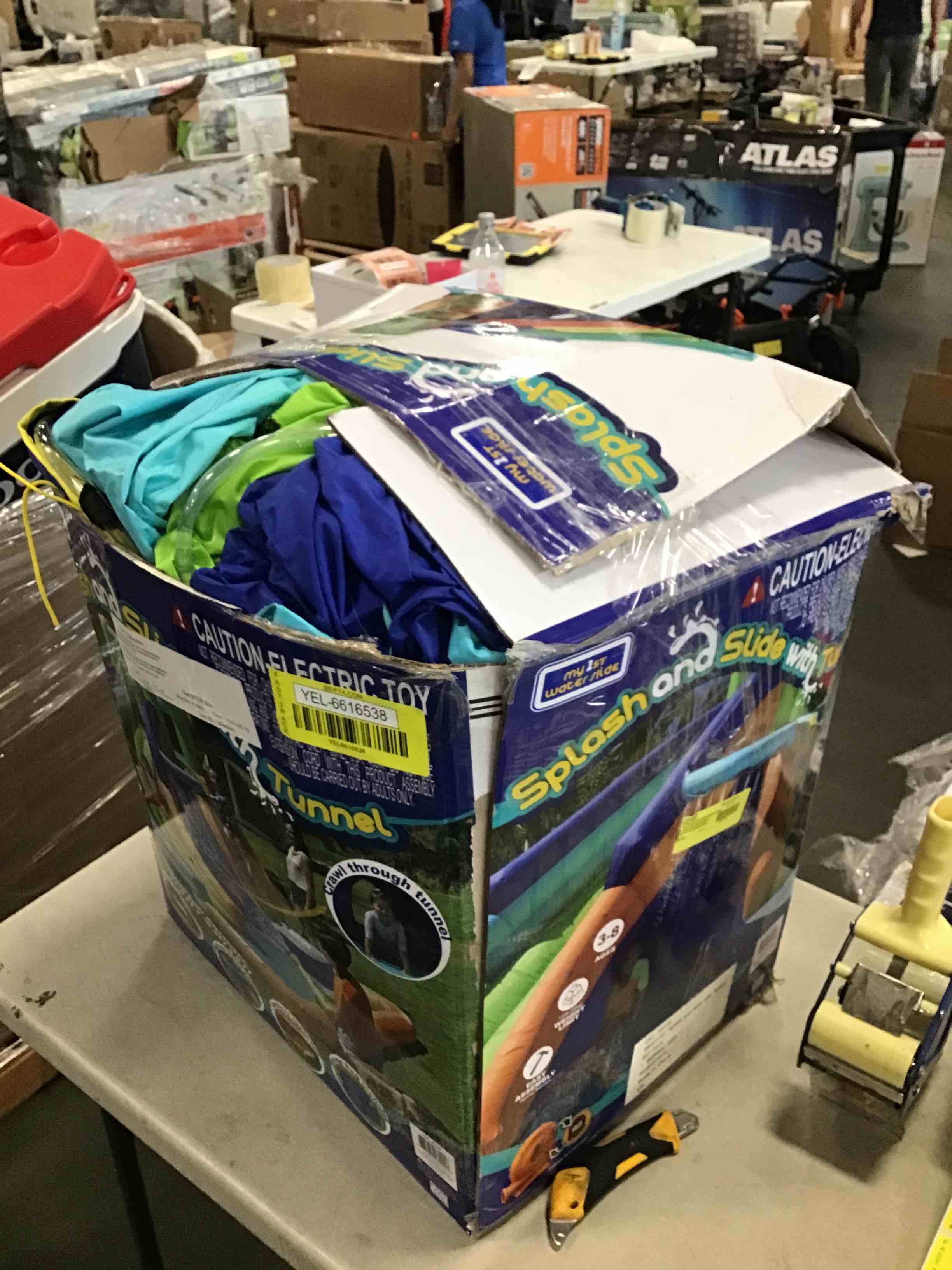 https://s3.amazonaws.com/lotting-images-prod/bidfta/YEL6616538_1719229063500.jpeg