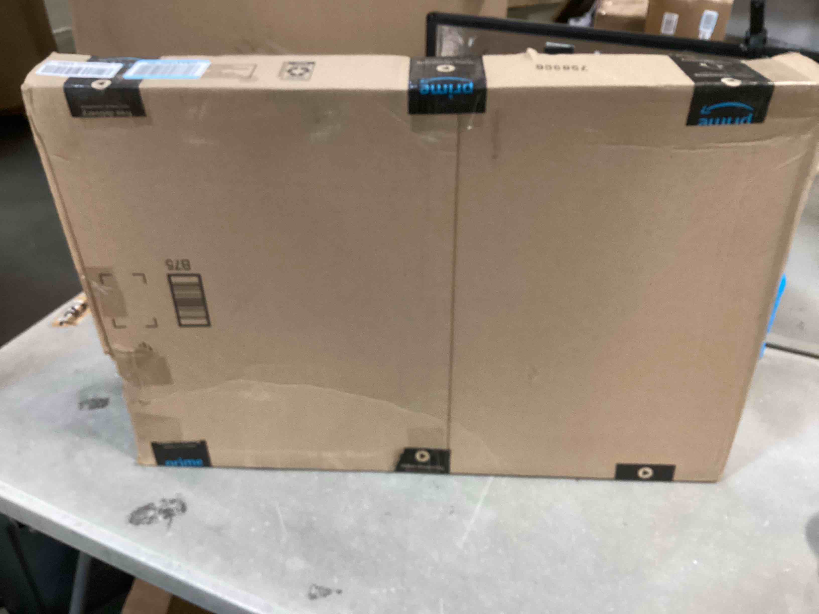 https://s3.amazonaws.com/lotting-images-prod/bidfta/YEL6618462_1718883942062.jpeg