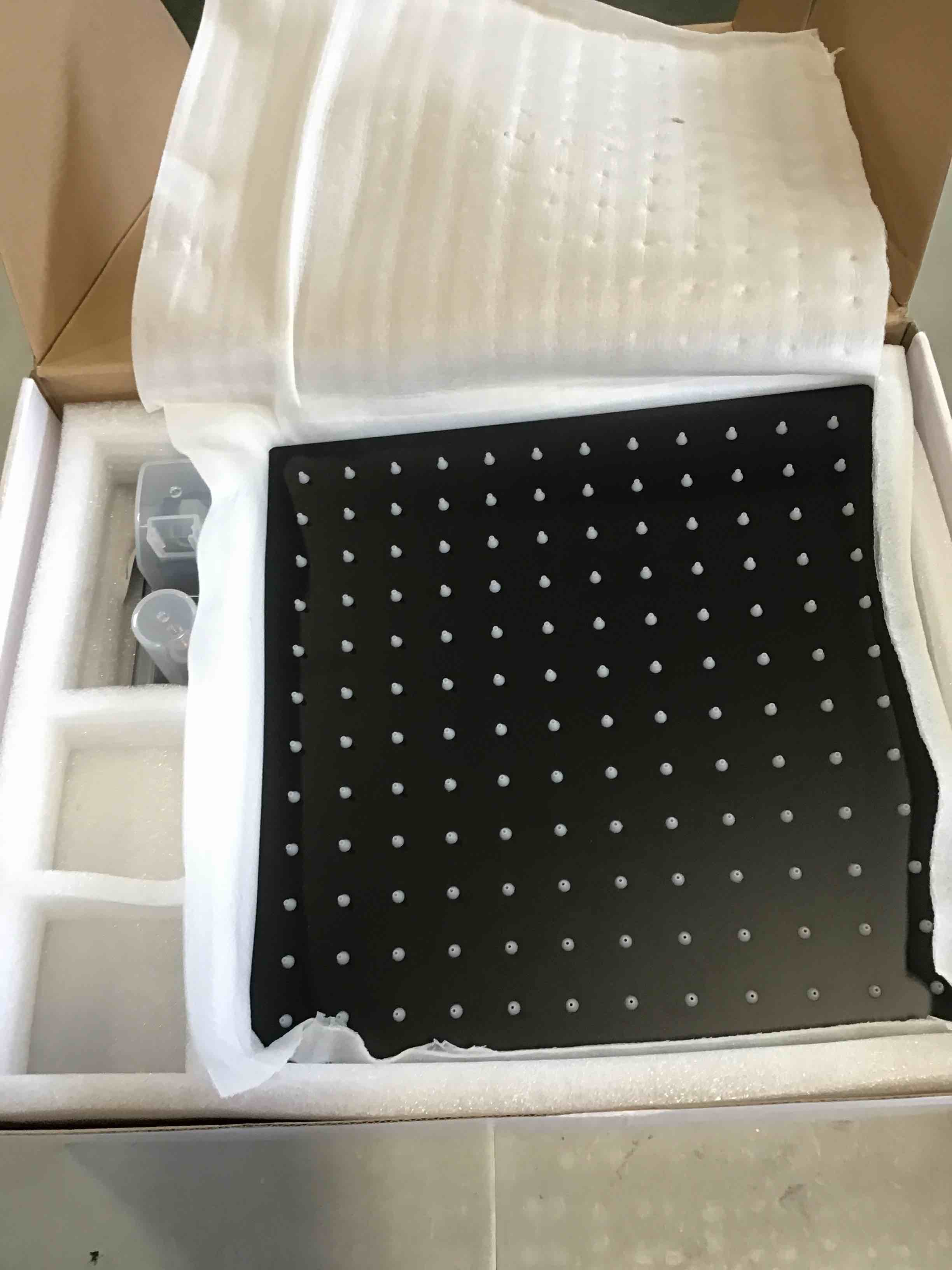 https://s3.amazonaws.com/lotting-images-prod/bidfta/YEL6620072_1715109867016.jpeg