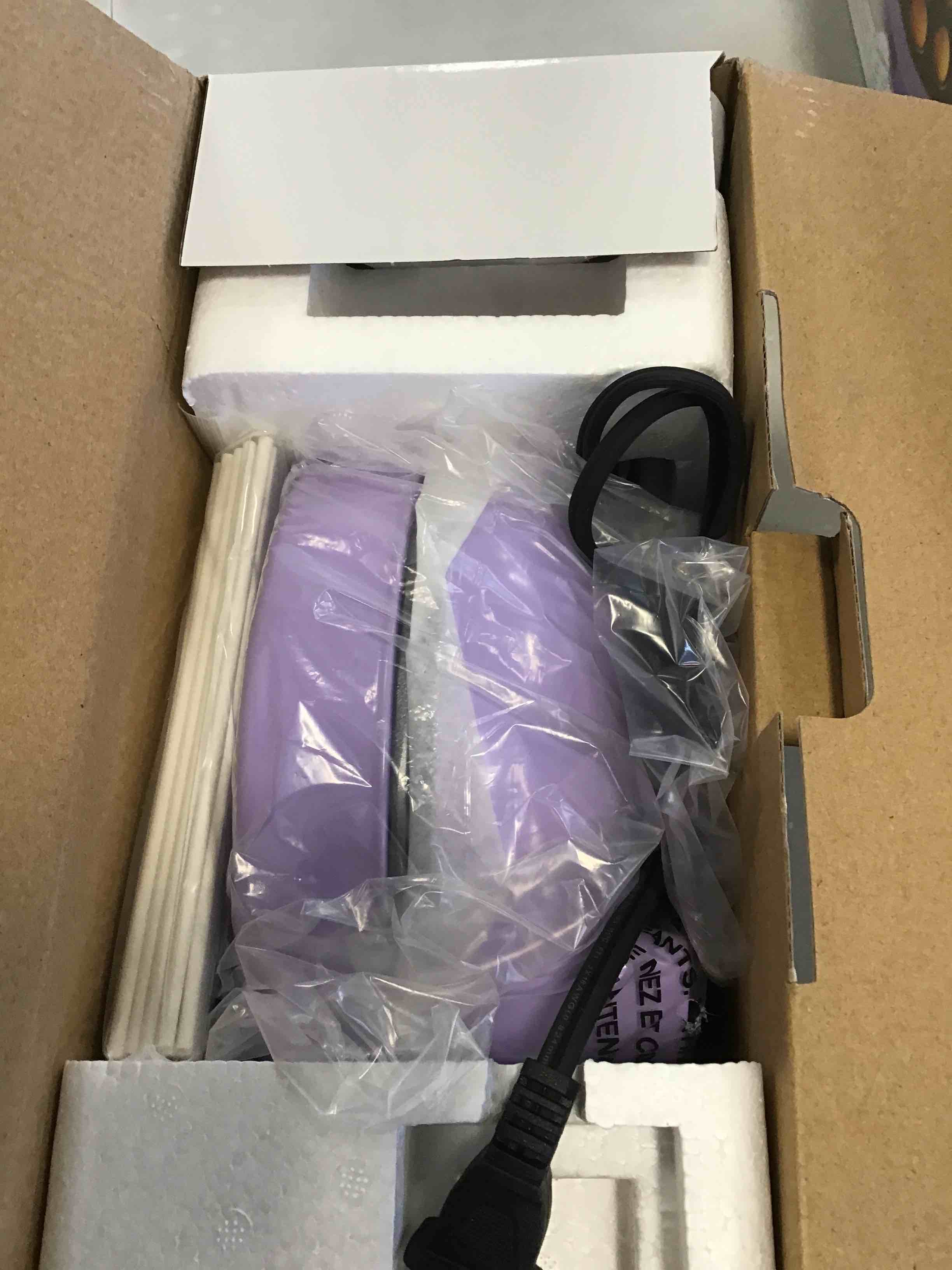 https://s3.amazonaws.com/lotting-images-prod/bidfta/YEL6620363_1715190098802.jpeg