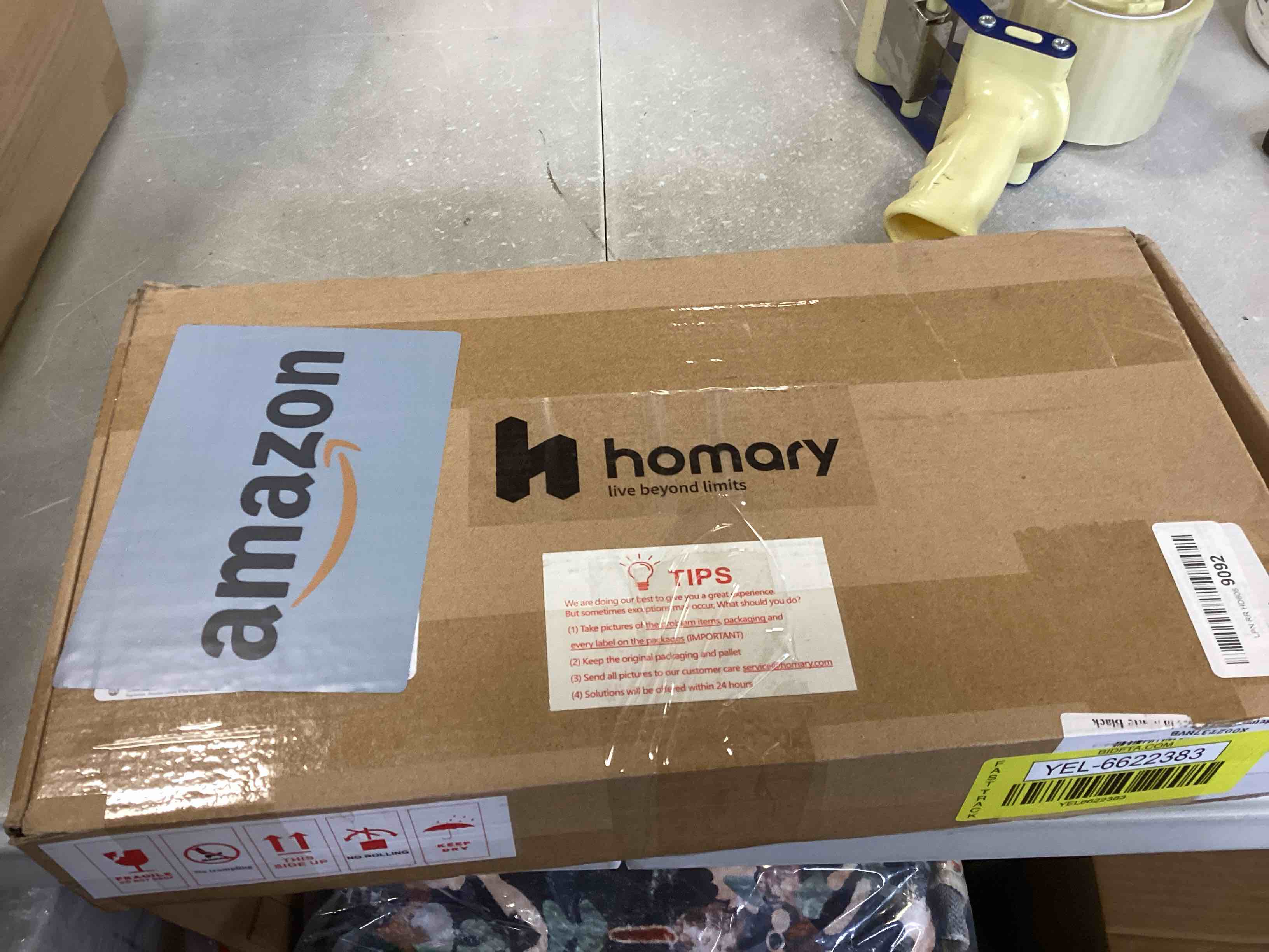 https://s3.amazonaws.com/lotting-images-prod/bidfta/YEL6622383_1715801047165.jpeg