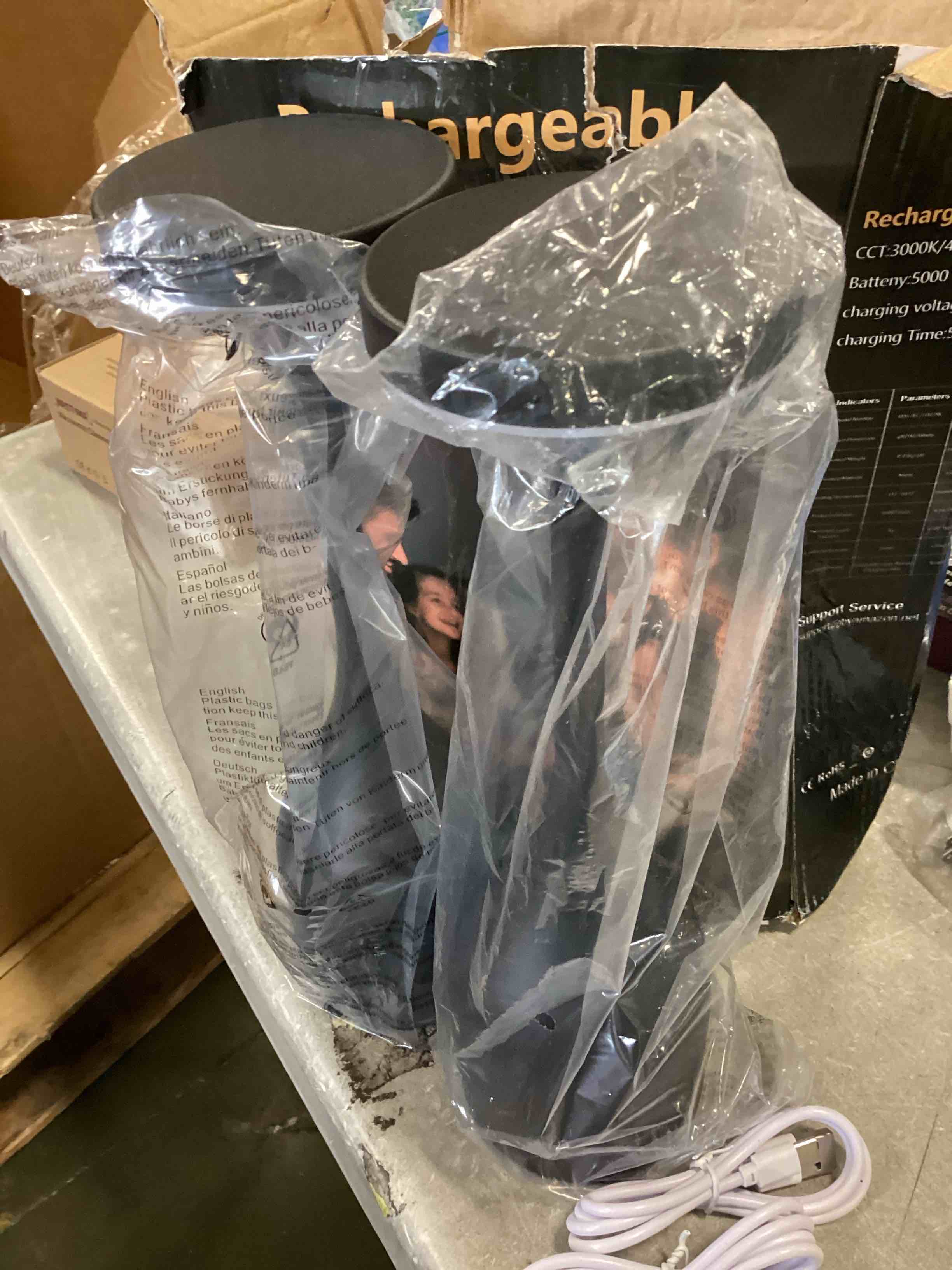 https://s3.amazonaws.com/lotting-images-prod/bidfta/YEL6623209_1715700547032.jpeg