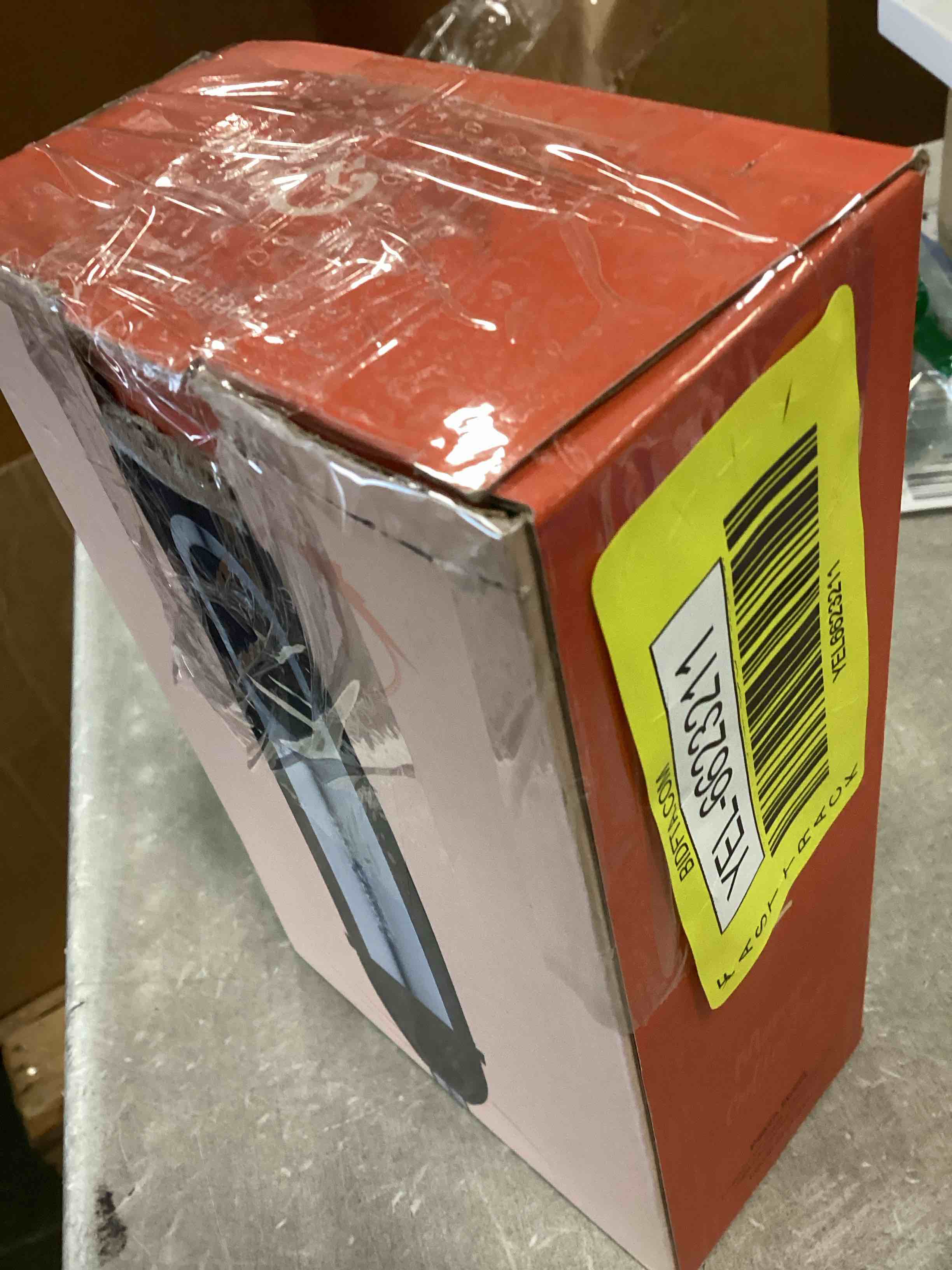 https://s3.amazonaws.com/lotting-images-prod/bidfta/YEL6623211_1715700759360.jpeg