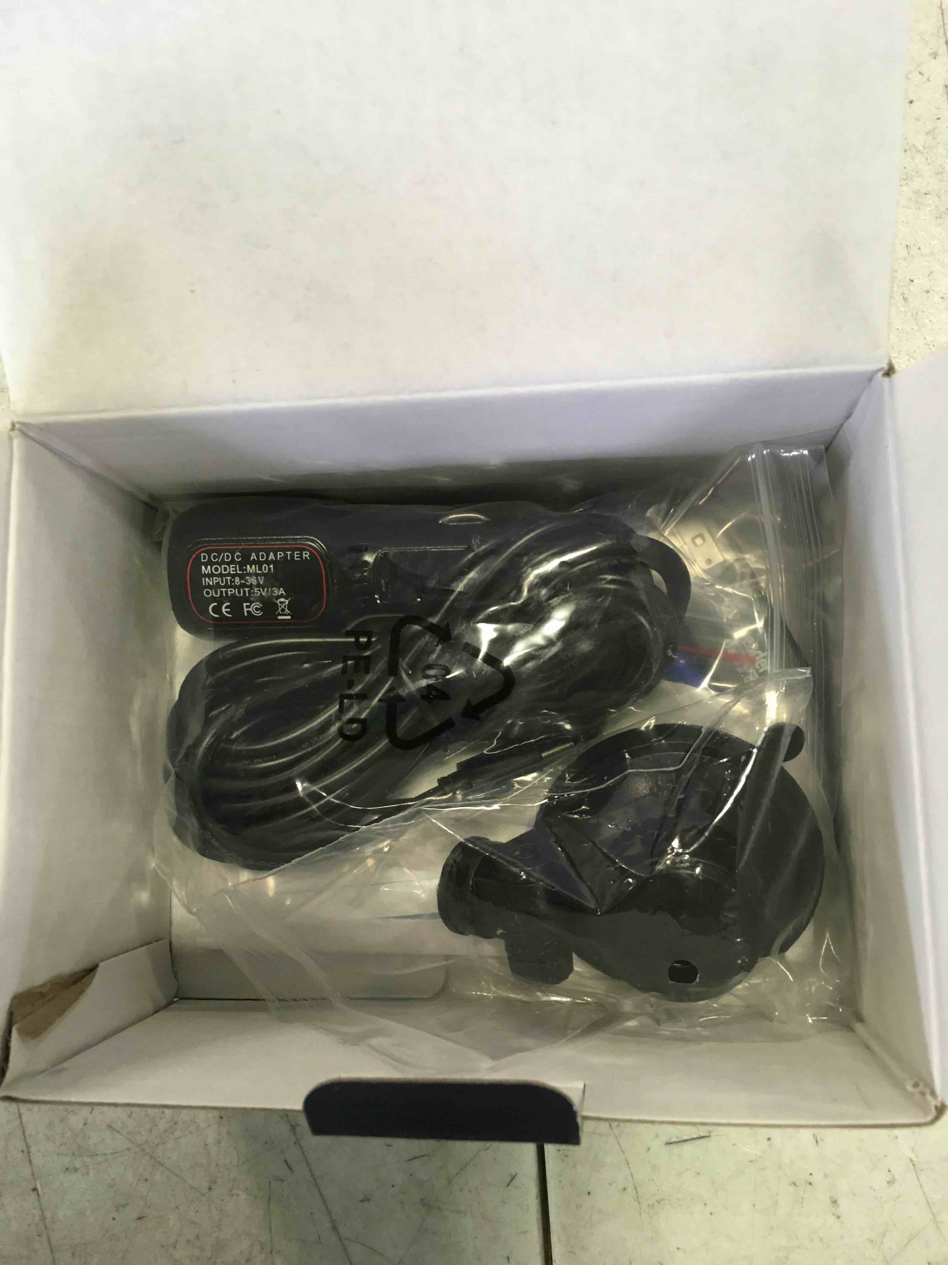 https://s3.amazonaws.com/lotting-images-prod/bidfta/YEL6624813_1715280049151.jpeg