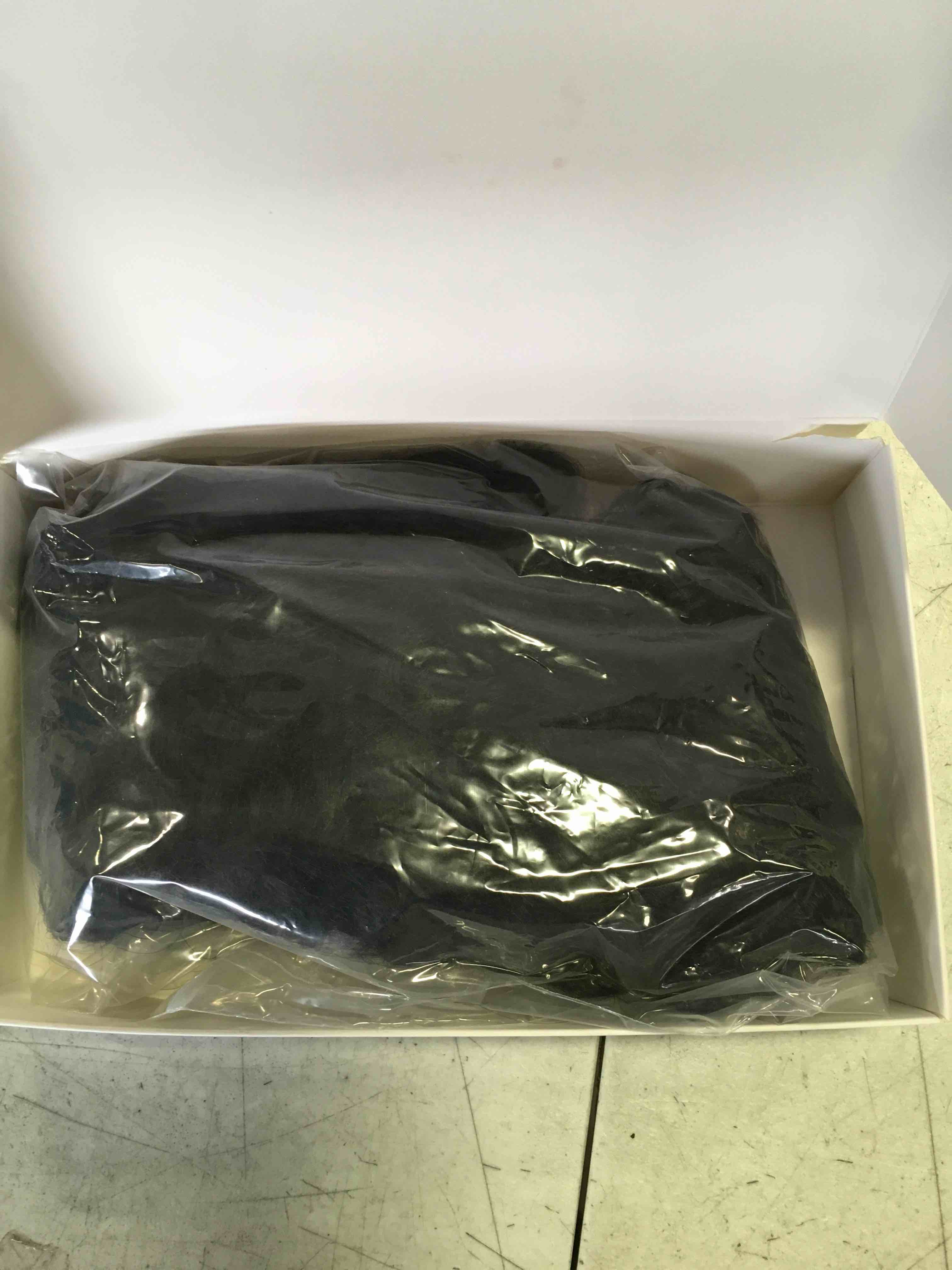 https://s3.amazonaws.com/lotting-images-prod/bidfta/YEL6624819_1715280781326.jpeg