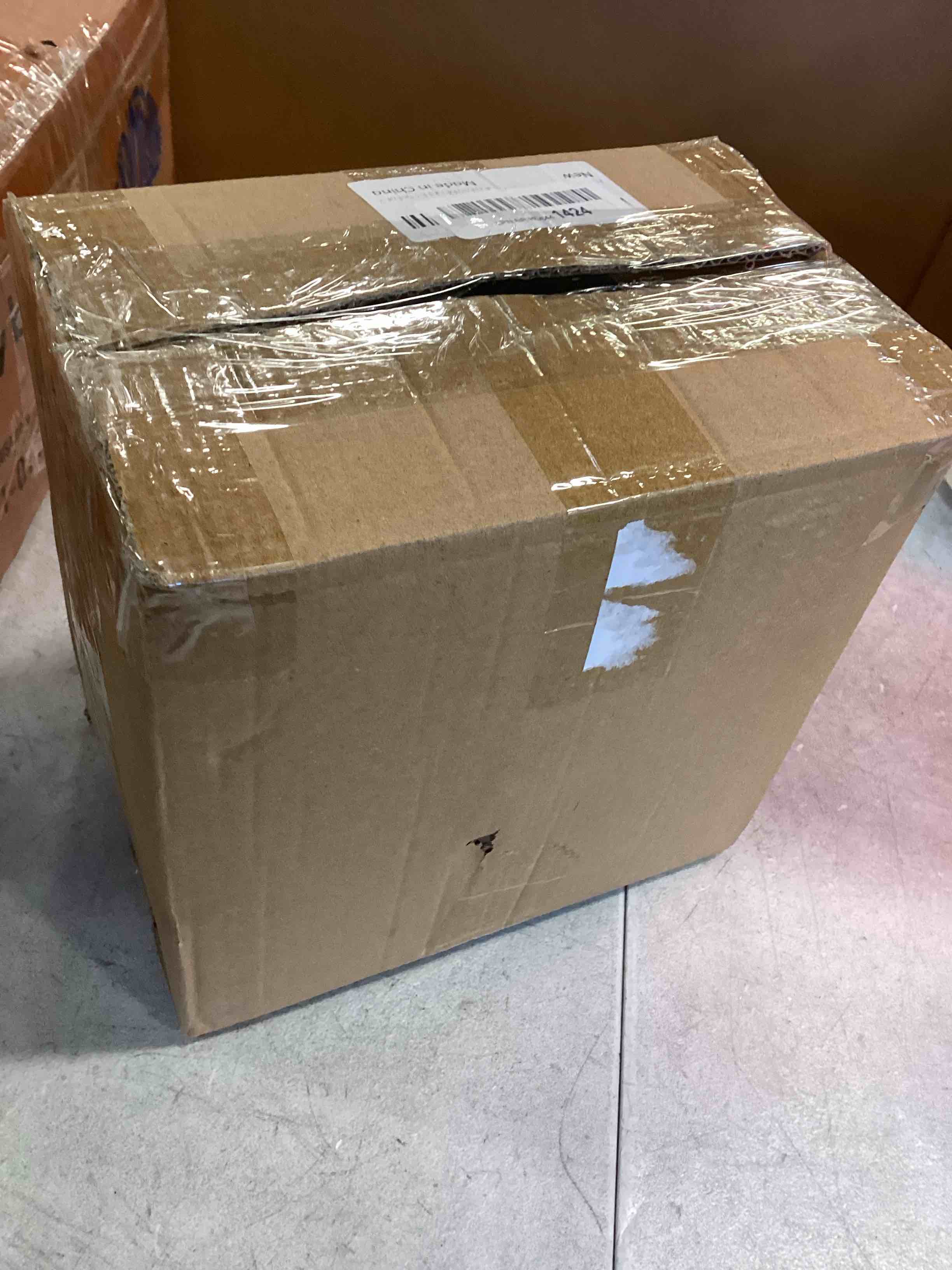 https://s3.amazonaws.com/lotting-images-prod/bidfta/YEL6624979_1717759609672.jpeg