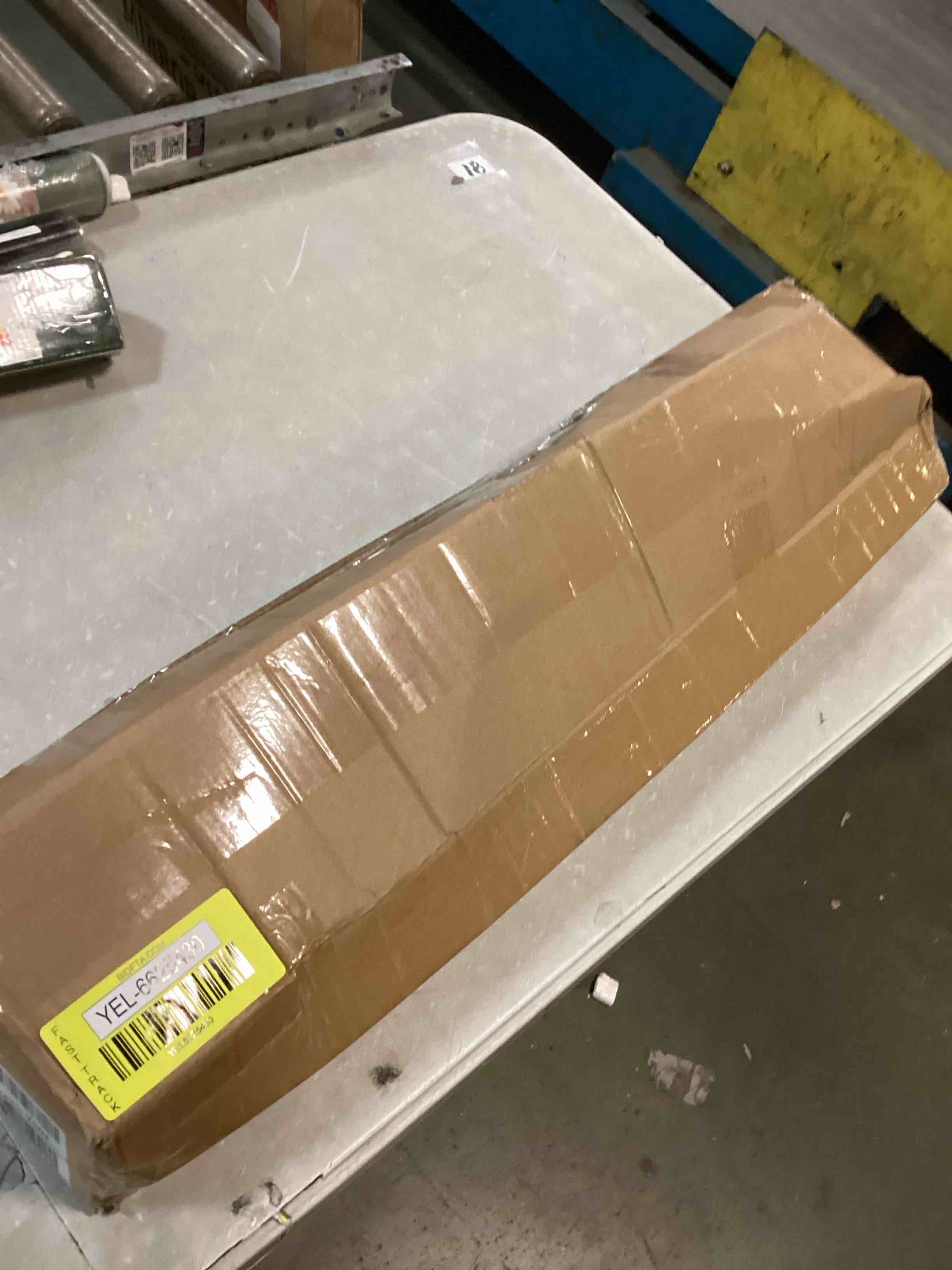 https://s3.amazonaws.com/lotting-images-prod/bidfta/YEL6625430_1718986416059.jpeg