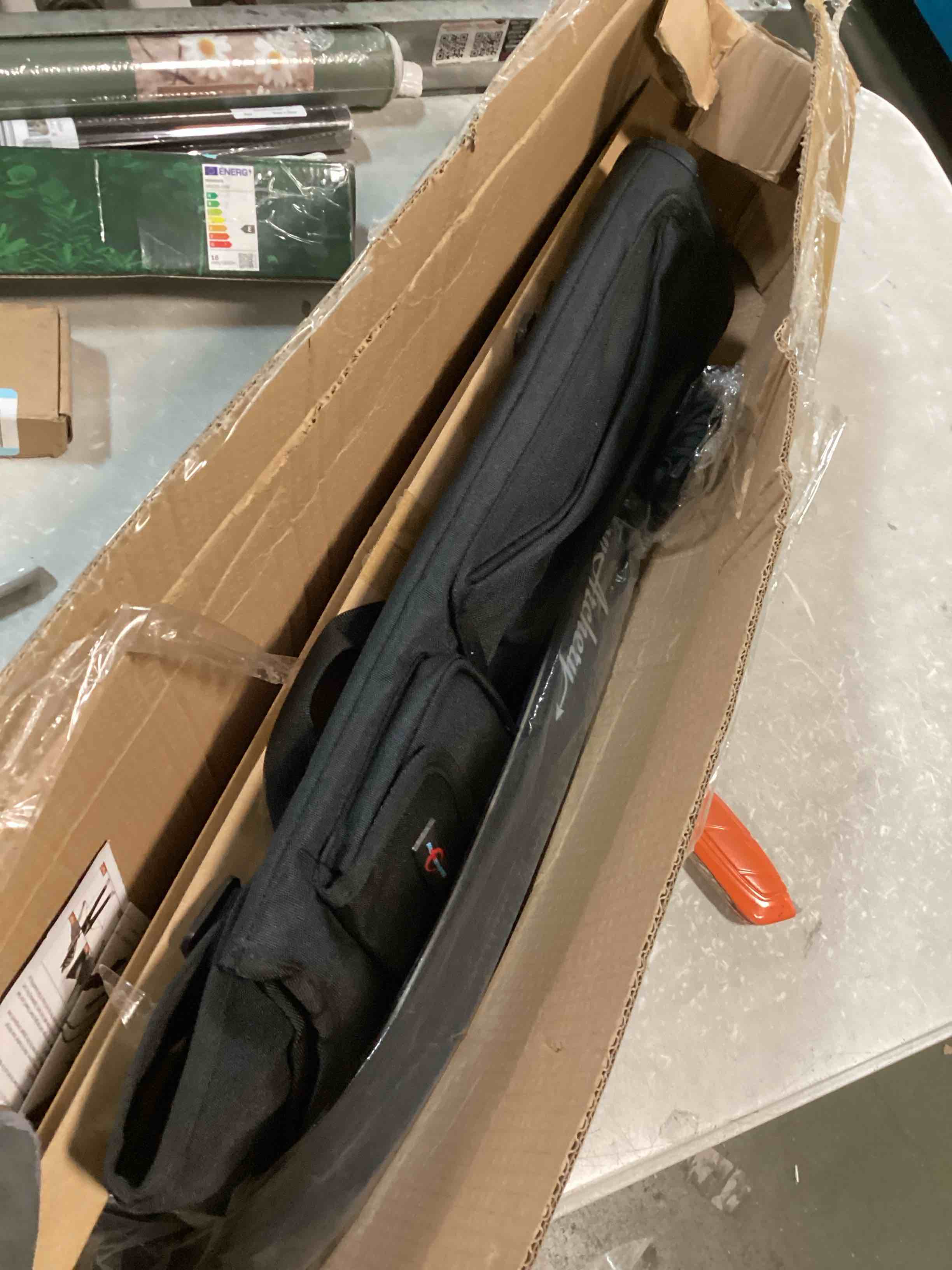 https://s3.amazonaws.com/lotting-images-prod/bidfta/YEL6625430_1718986441915.jpeg