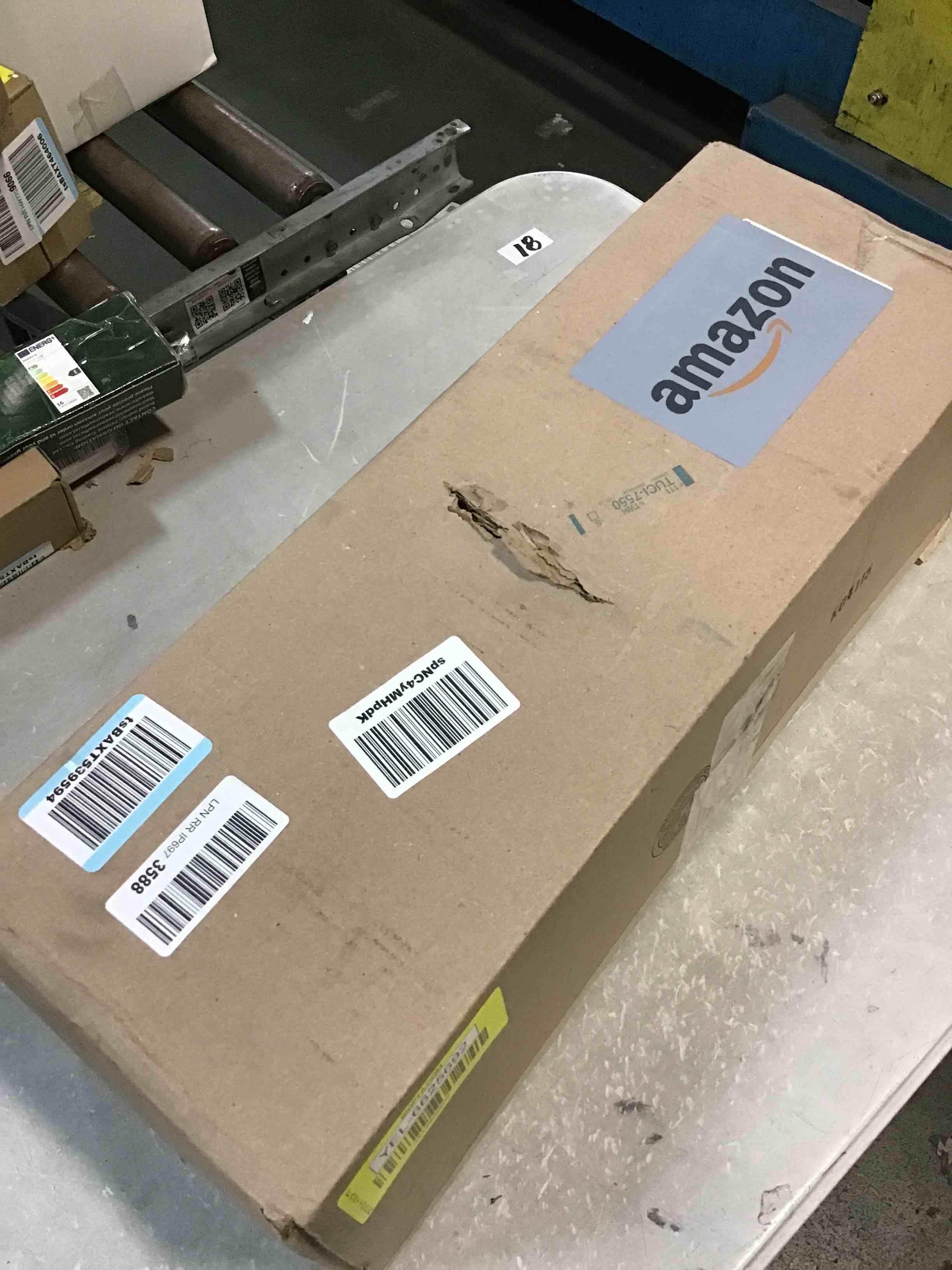 https://s3.amazonaws.com/lotting-images-prod/bidfta/YEL6625692_1719069971131.jpeg