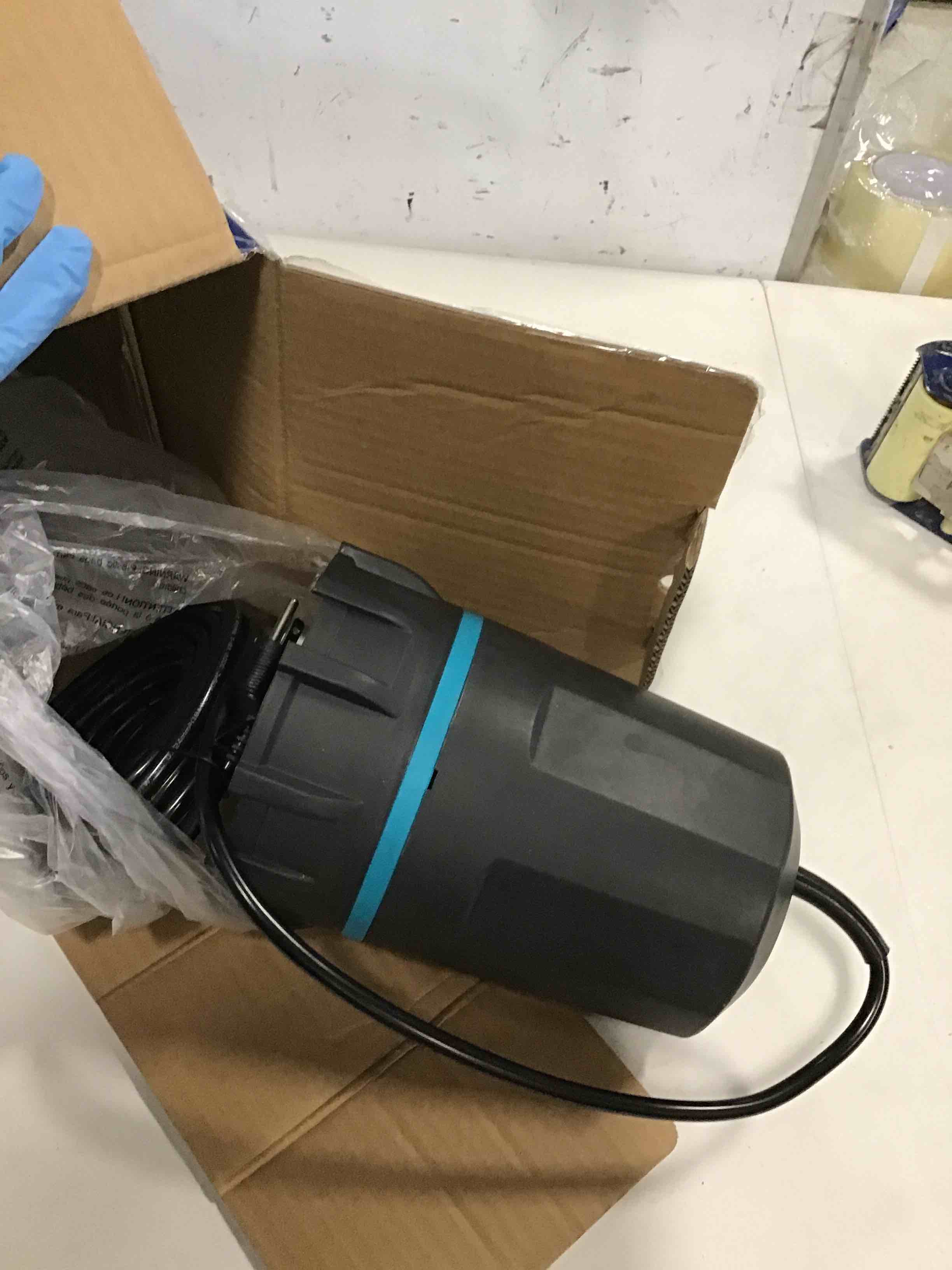https://s3.amazonaws.com/lotting-images-prod/bidfta/YEL6625995_1715622303403.jpeg