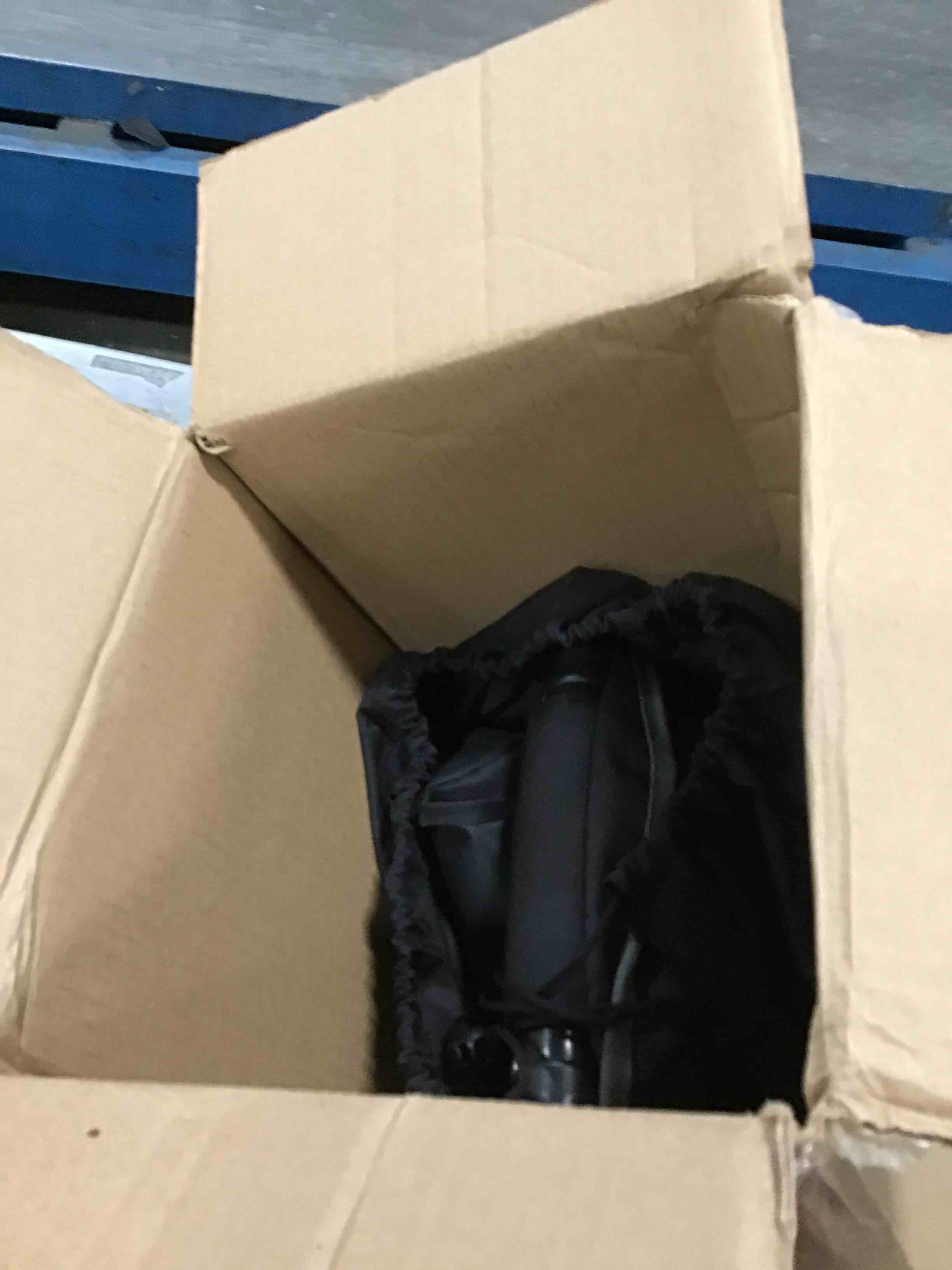 https://s3.amazonaws.com/lotting-images-prod/bidfta/YEL6626197_1715703870195.jpeg