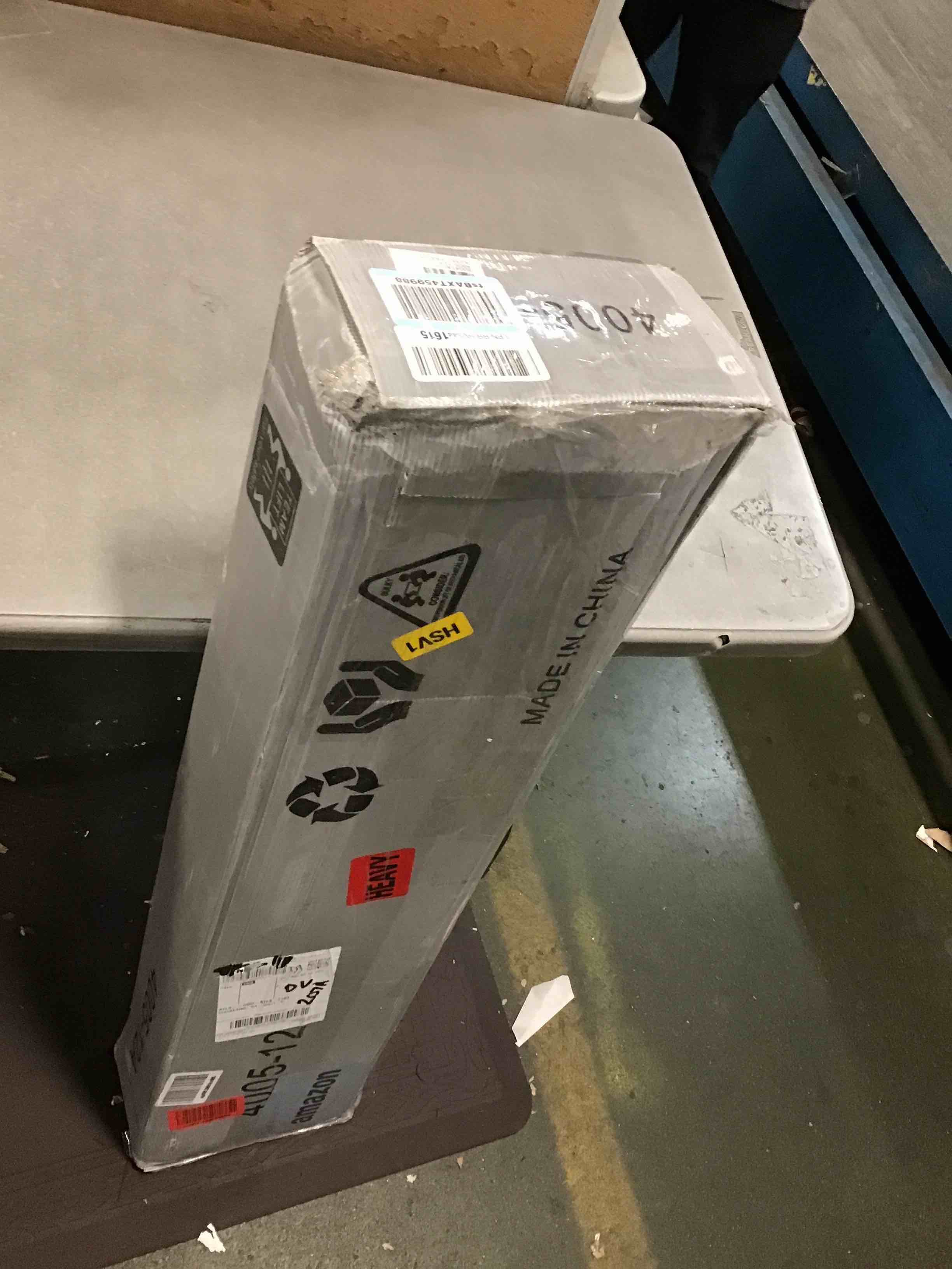 https://s3.amazonaws.com/lotting-images-prod/bidfta/YEL6626208_1715707551787.jpeg