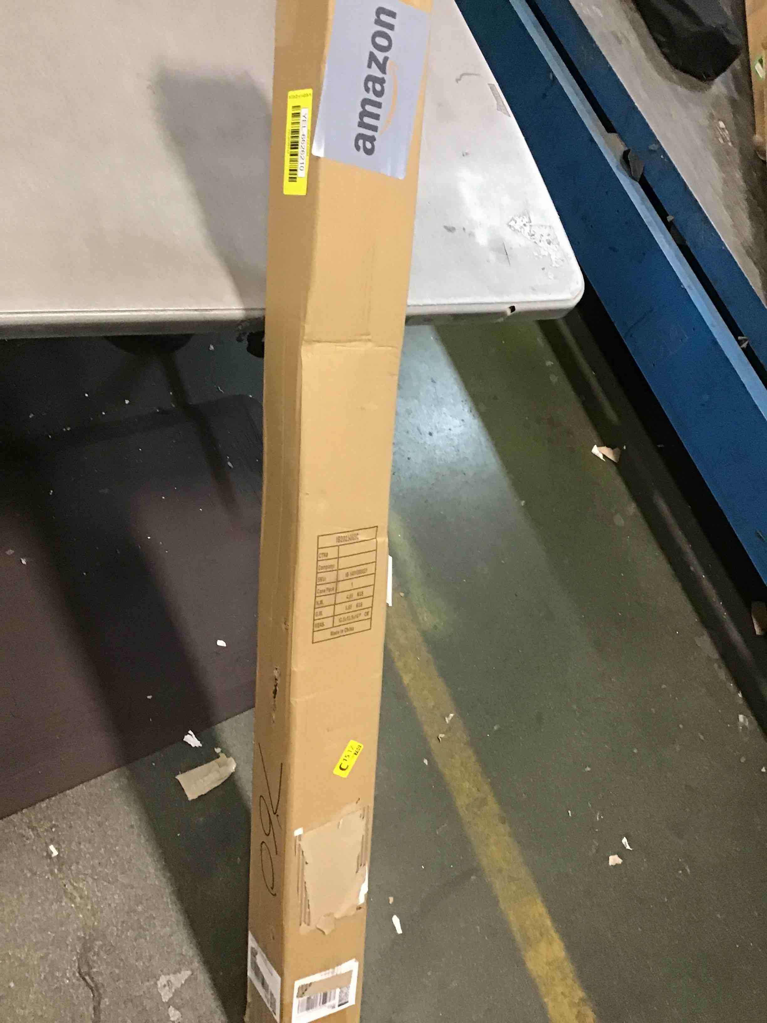 https://s3.amazonaws.com/lotting-images-prod/bidfta/YEL6626210_1715707757134.jpeg