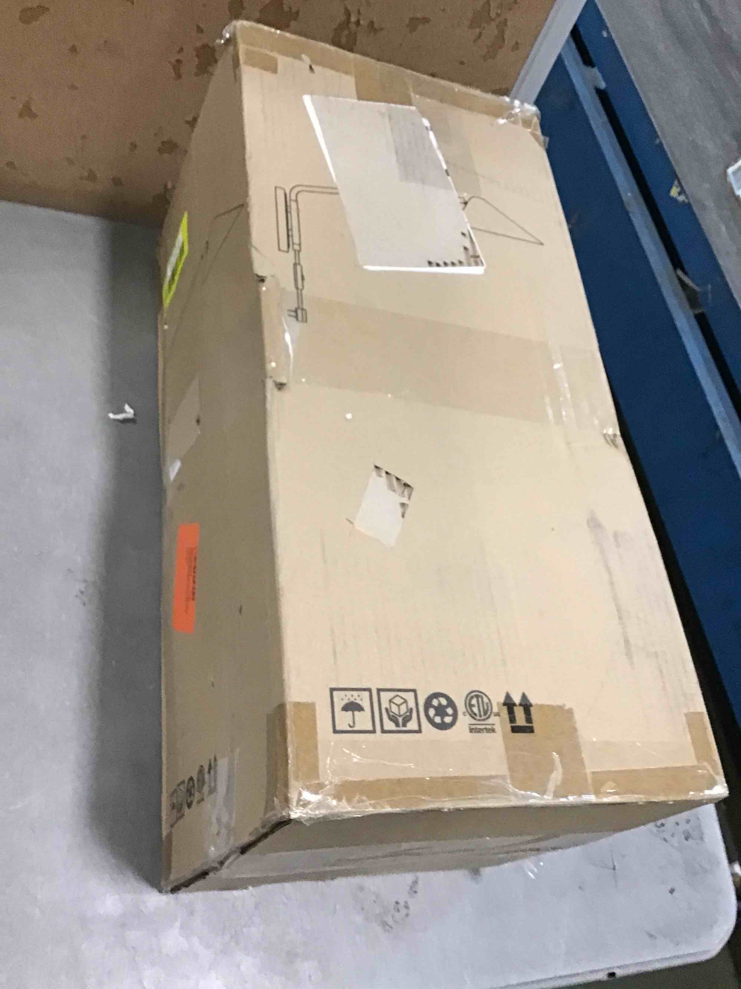 https://s3.amazonaws.com/lotting-images-prod/bidfta/YEL6626240_1715710905884.jpeg