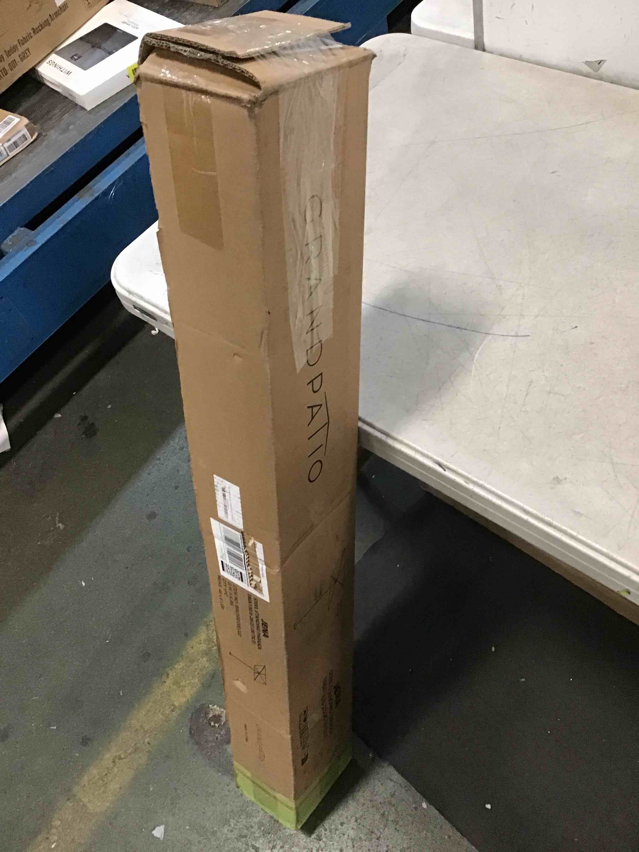 https://s3.amazonaws.com/lotting-images-prod/bidfta/YEL6626911_1715958497705.jpeg
