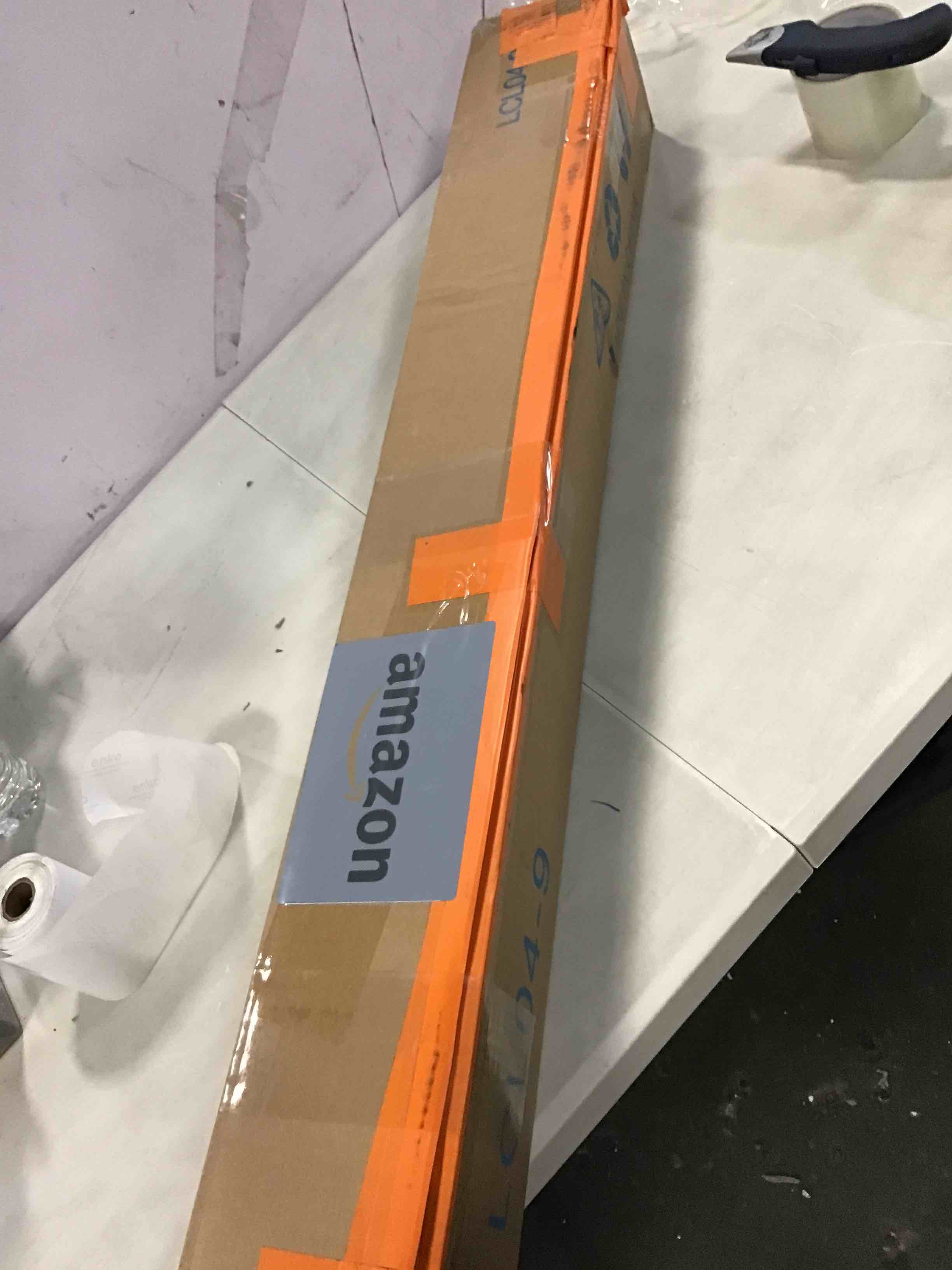 https://s3.amazonaws.com/lotting-images-prod/bidfta/YEL6627909_1715797507394.jpeg