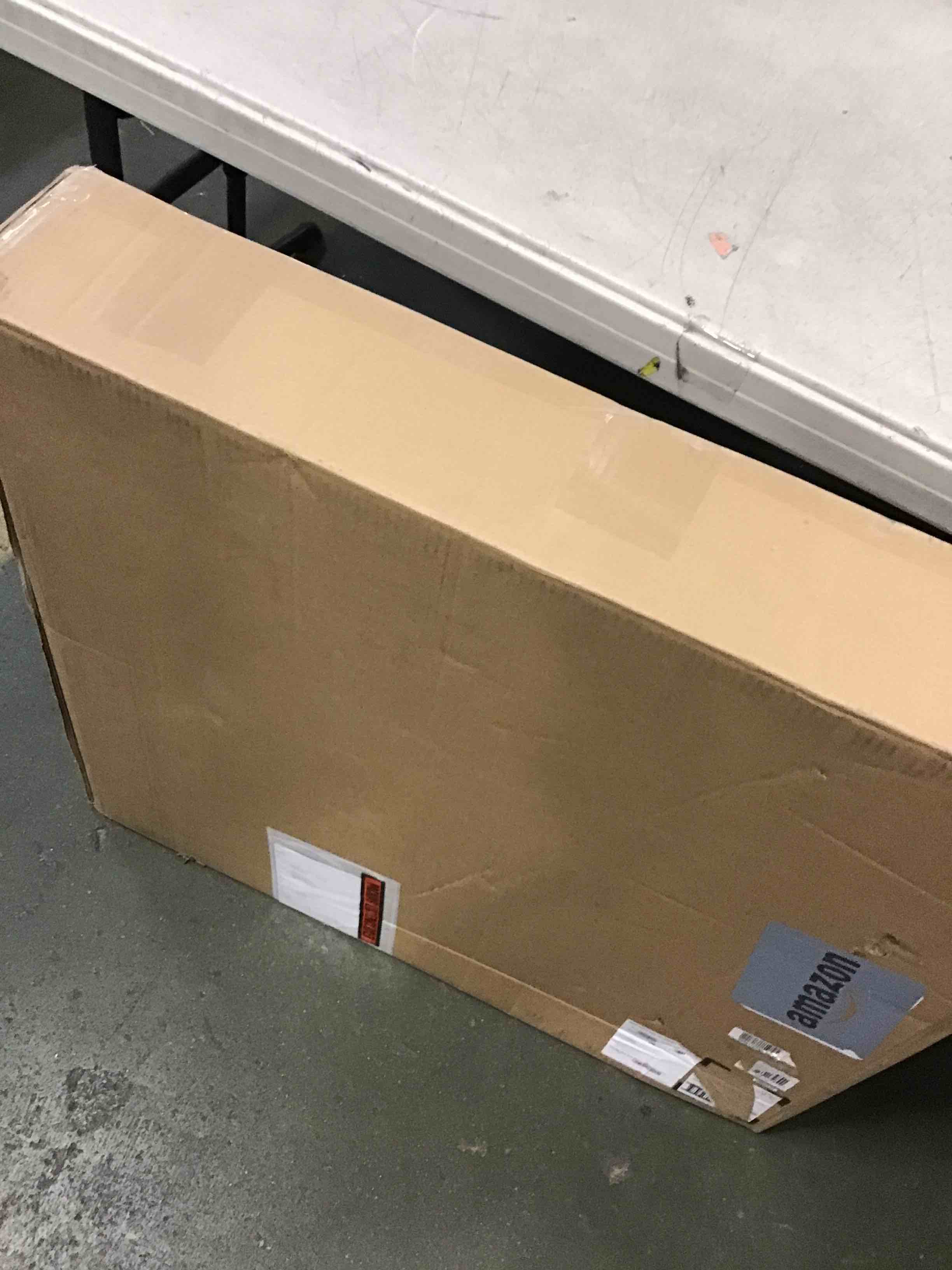 https://s3.amazonaws.com/lotting-images-prod/bidfta/YEL6628147_1715881245199.jpeg