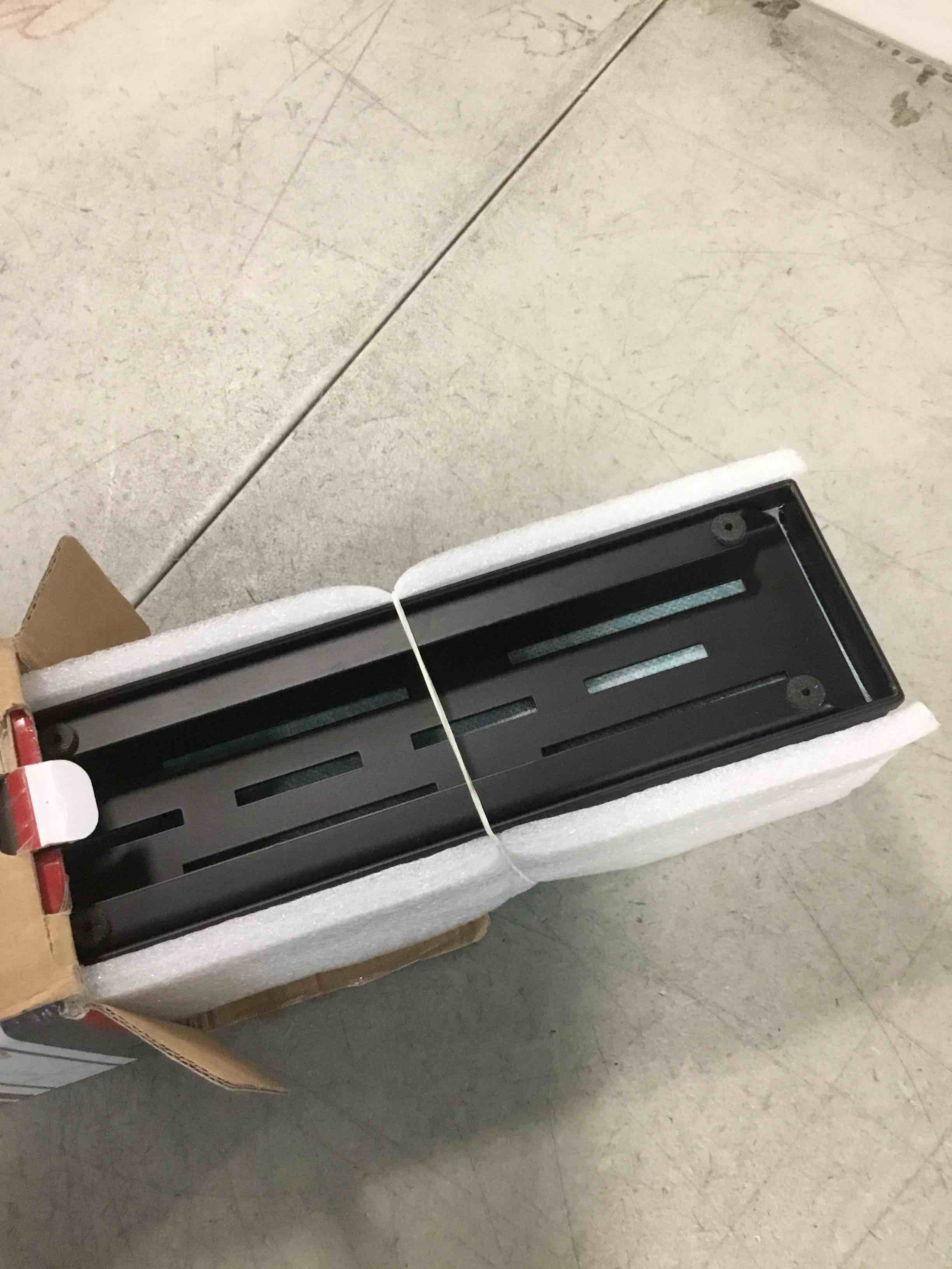 https://s3.amazonaws.com/lotting-images-prod/bidfta/YEL6628407_1715959126288.jpeg