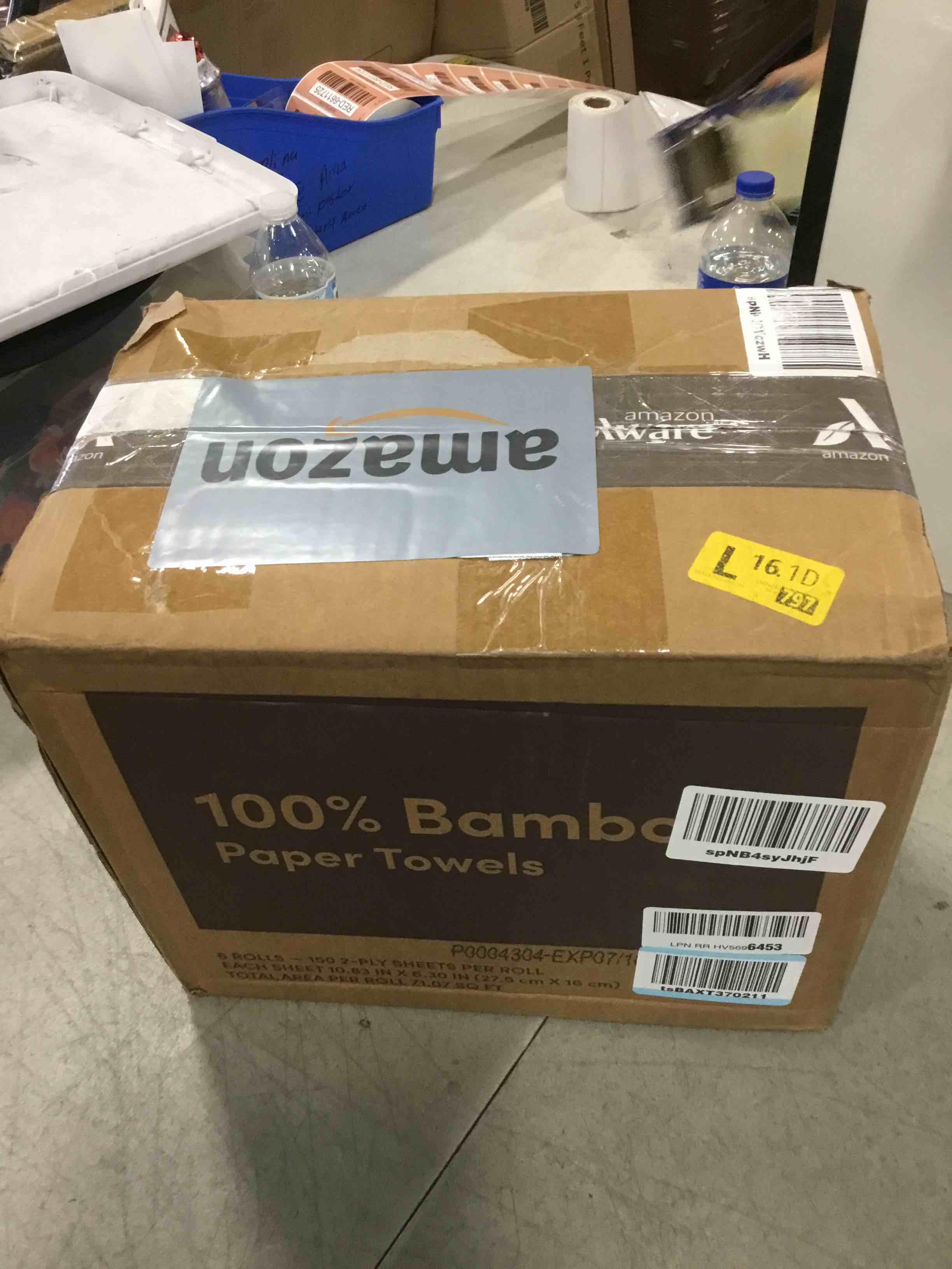 https://s3.amazonaws.com/lotting-images-prod/bidfta/YEL6628413_1715959580241.jpeg