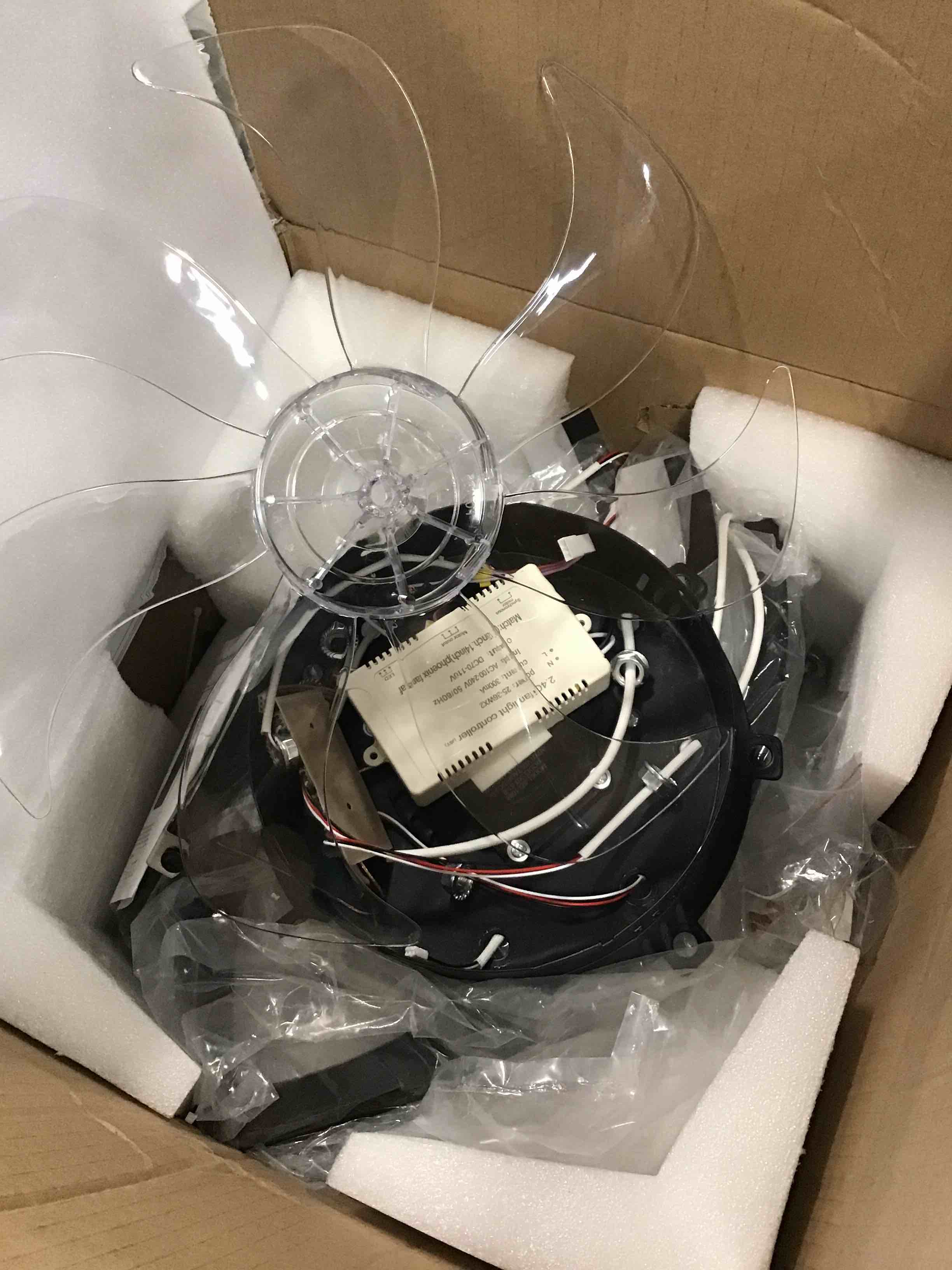 https://s3.amazonaws.com/lotting-images-prod/bidfta/YEL6628740_1716056355445.jpeg