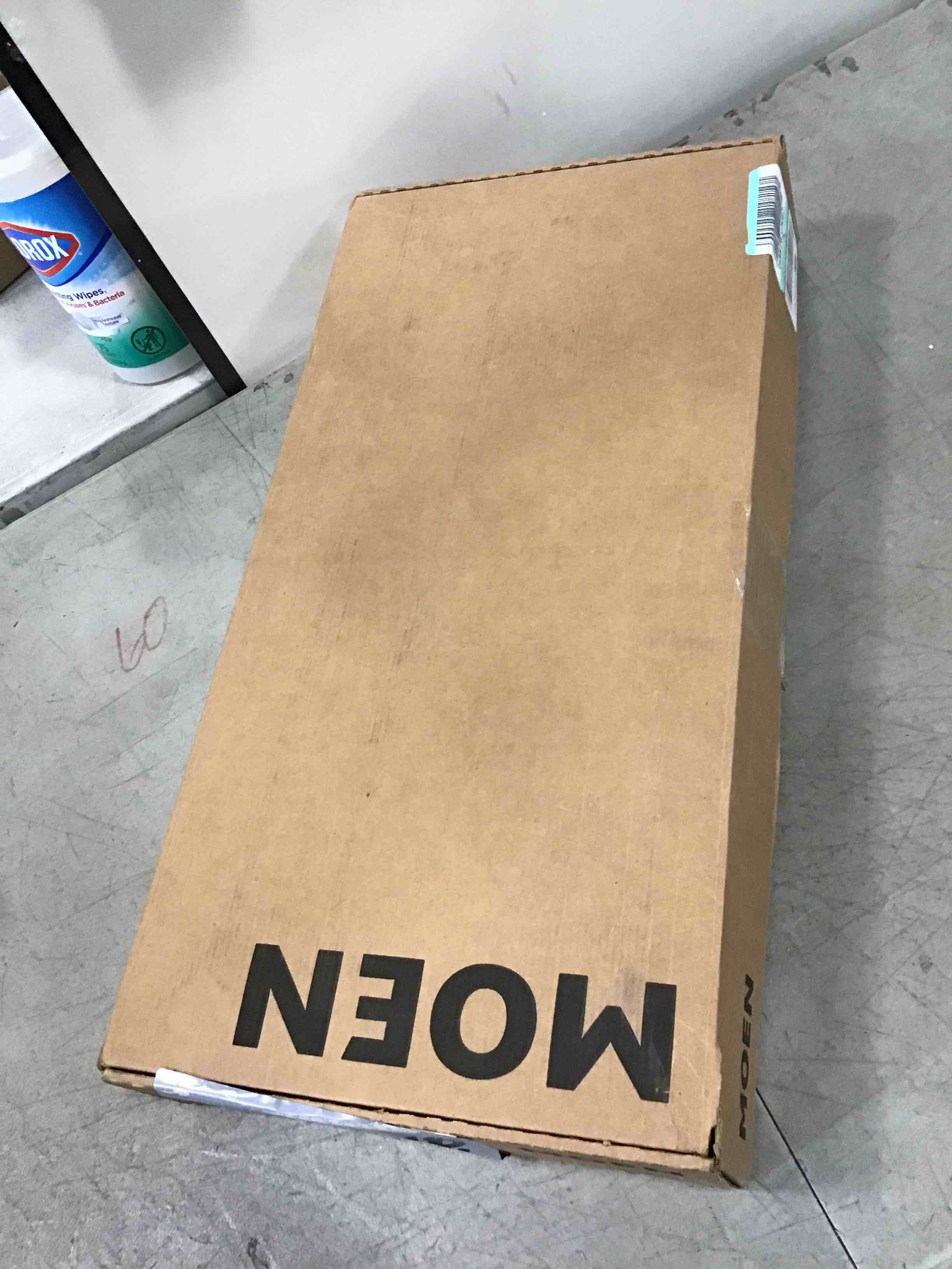 https://s3.amazonaws.com/lotting-images-prod/bidfta/YEL6628742_1716056588348.jpeg