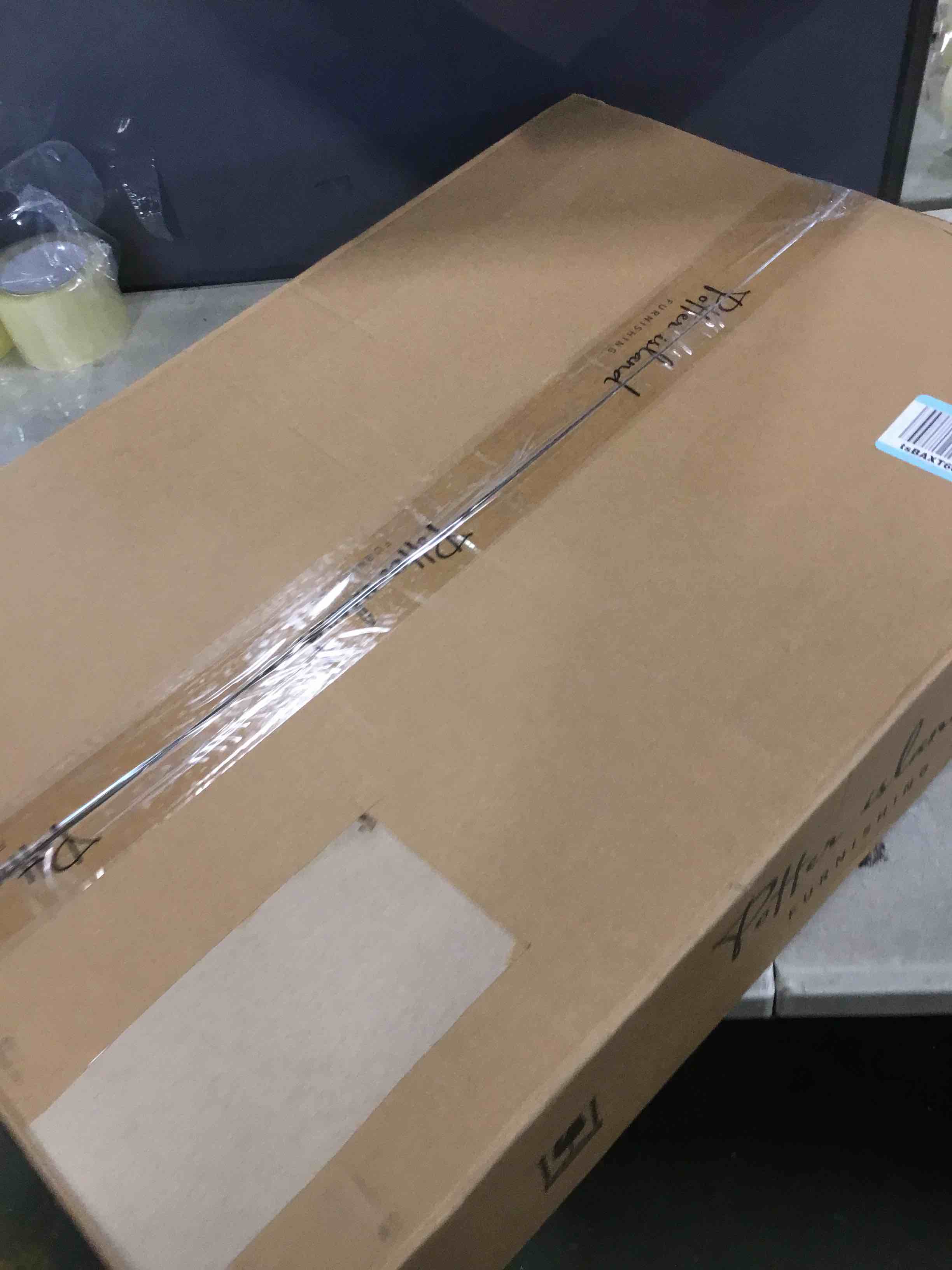 https://s3.amazonaws.com/lotting-images-prod/bidfta/YEL6628844_1716211071250.jpeg