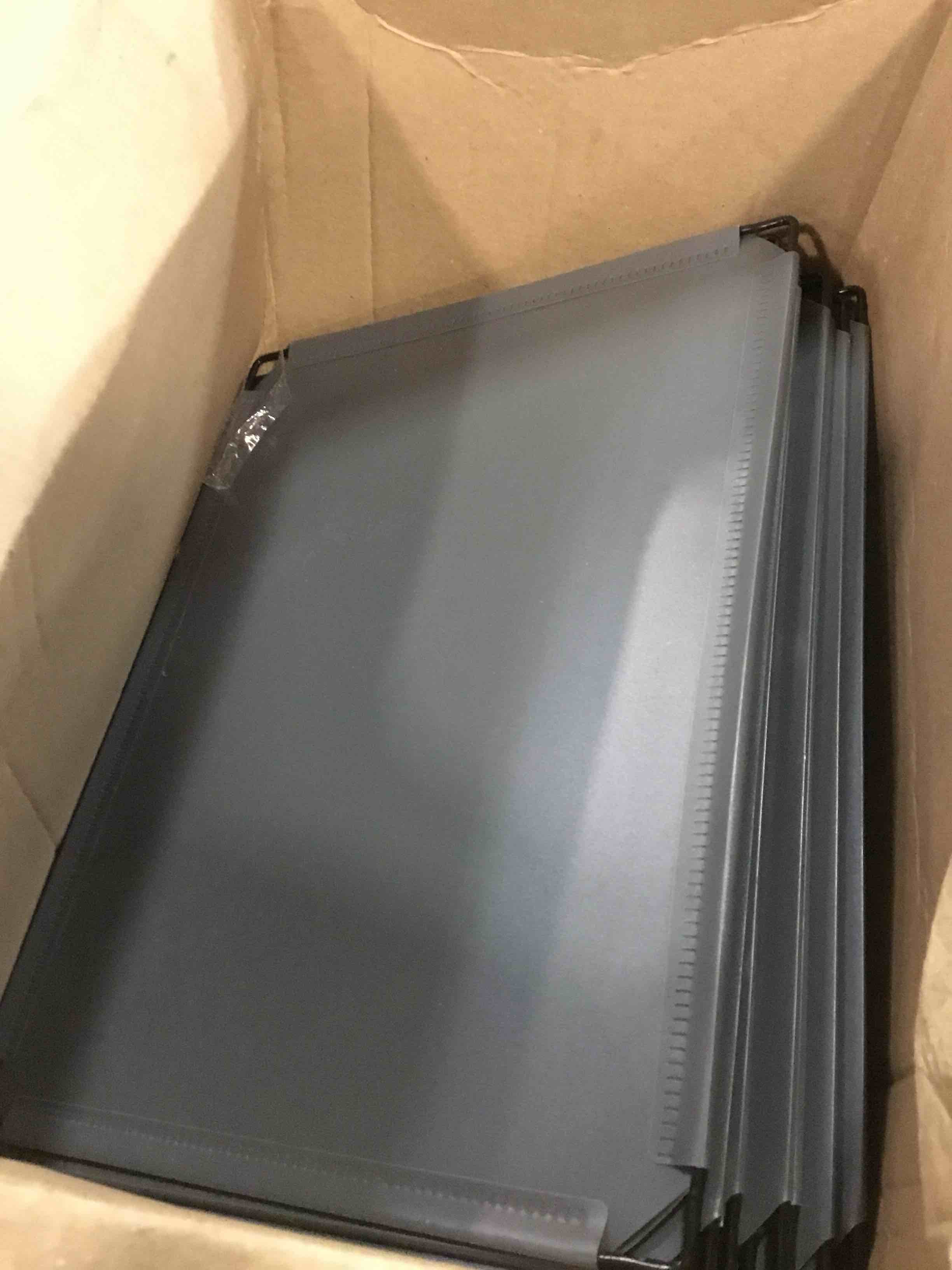 https://s3.amazonaws.com/lotting-images-prod/bidfta/YEL6628976_1715707629015.jpeg