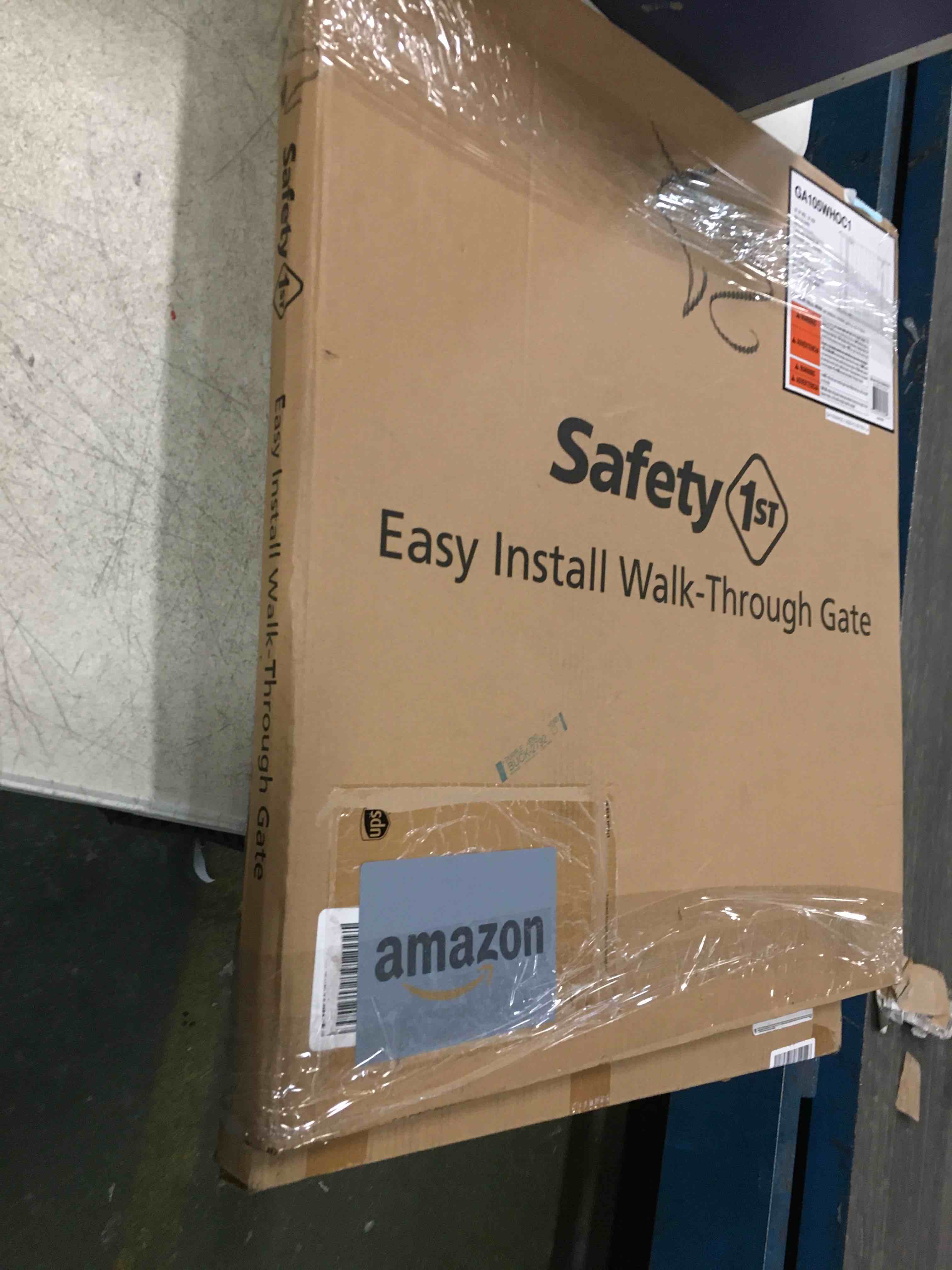 https://s3.amazonaws.com/lotting-images-prod/bidfta/YEL6629078_1715773994712.jpeg