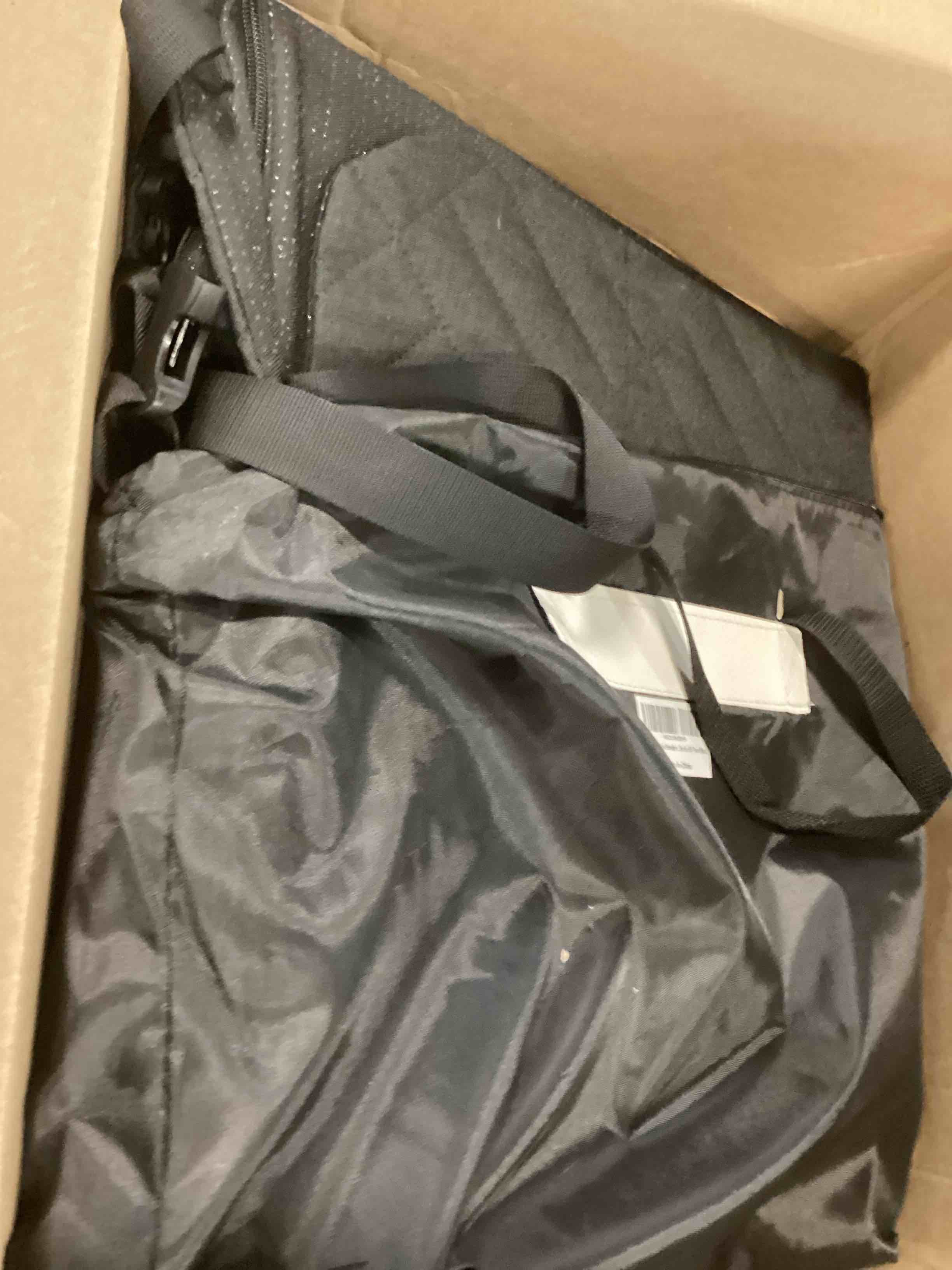 https://s3.amazonaws.com/lotting-images-prod/bidfta/YEL6629340_1715864089613.jpeg