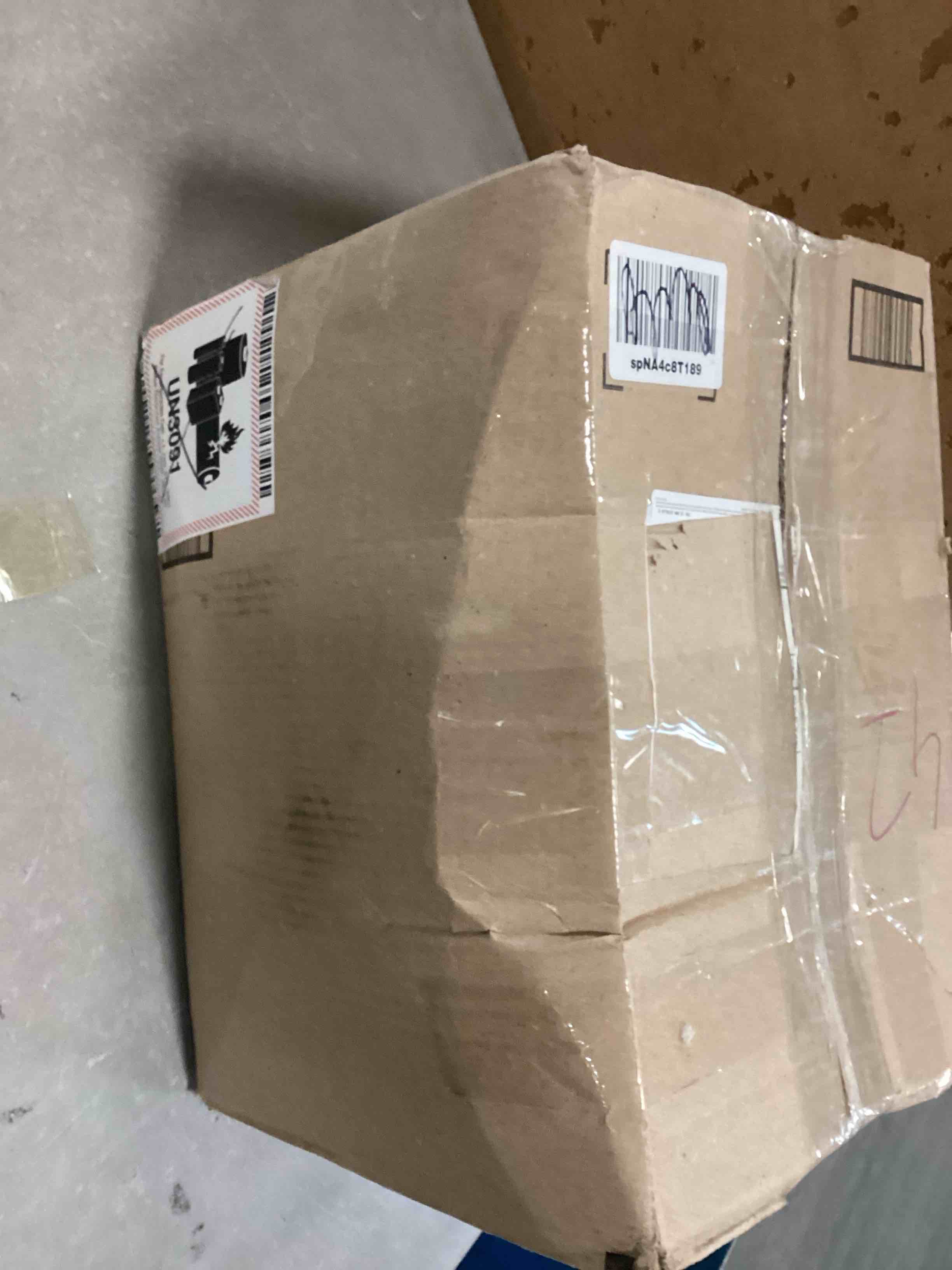 https://s3.amazonaws.com/lotting-images-prod/bidfta/YEL6629796_1715974744276.jpeg