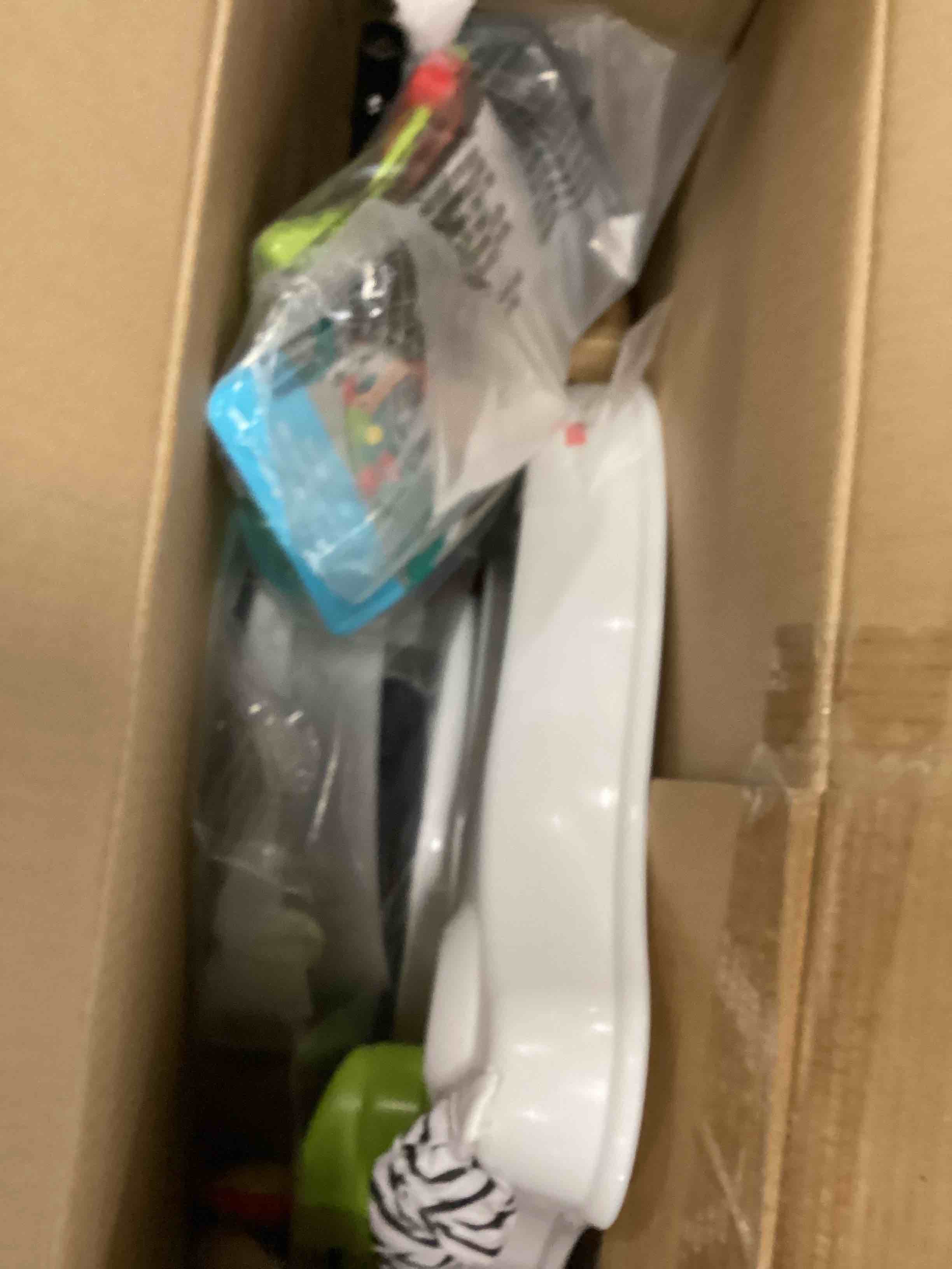 https://s3.amazonaws.com/lotting-images-prod/bidfta/YEL6629813_1715976786064.jpeg