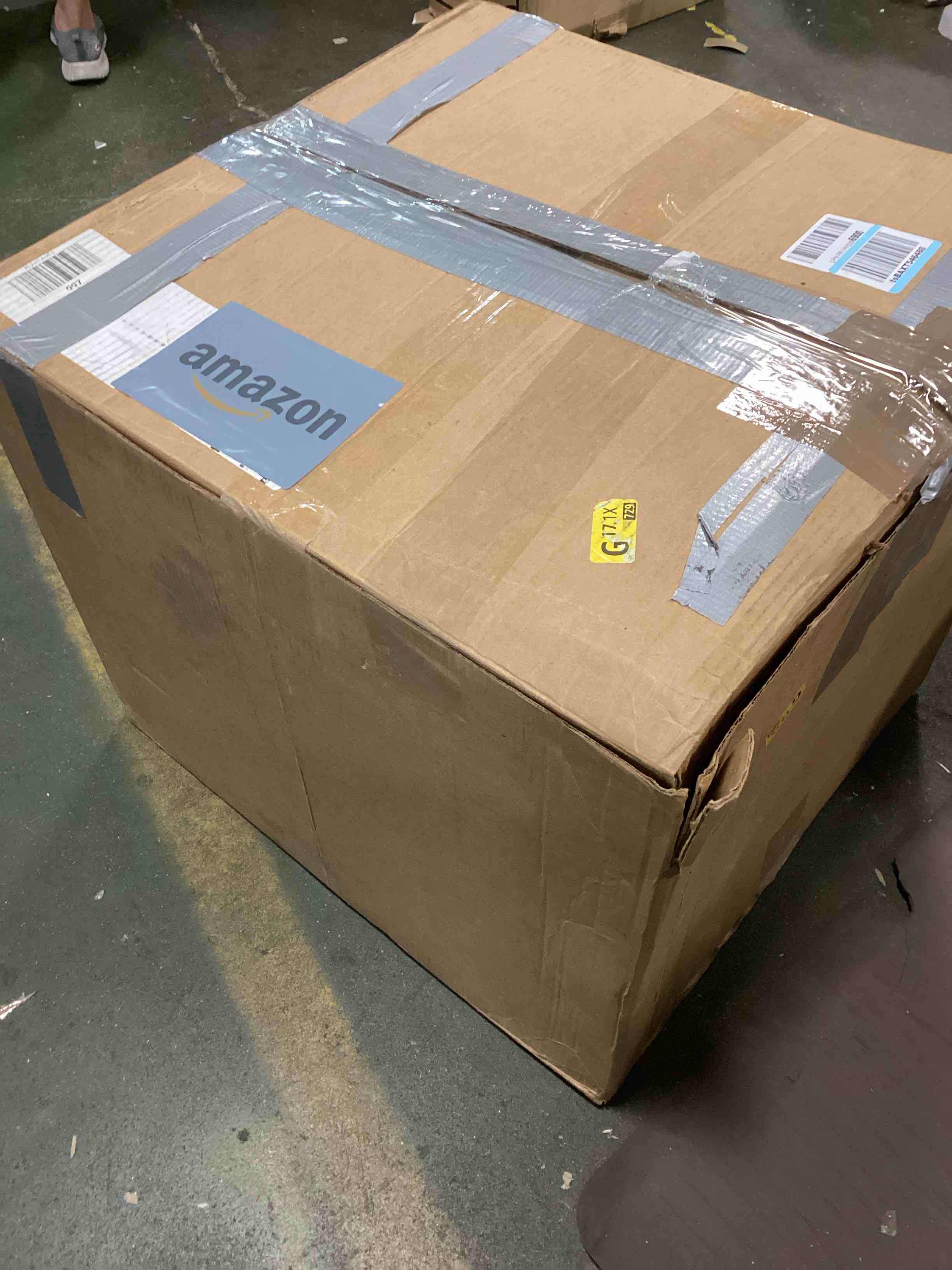 https://s3.amazonaws.com/lotting-images-prod/bidfta/YEL6629869_1716039061443.jpeg