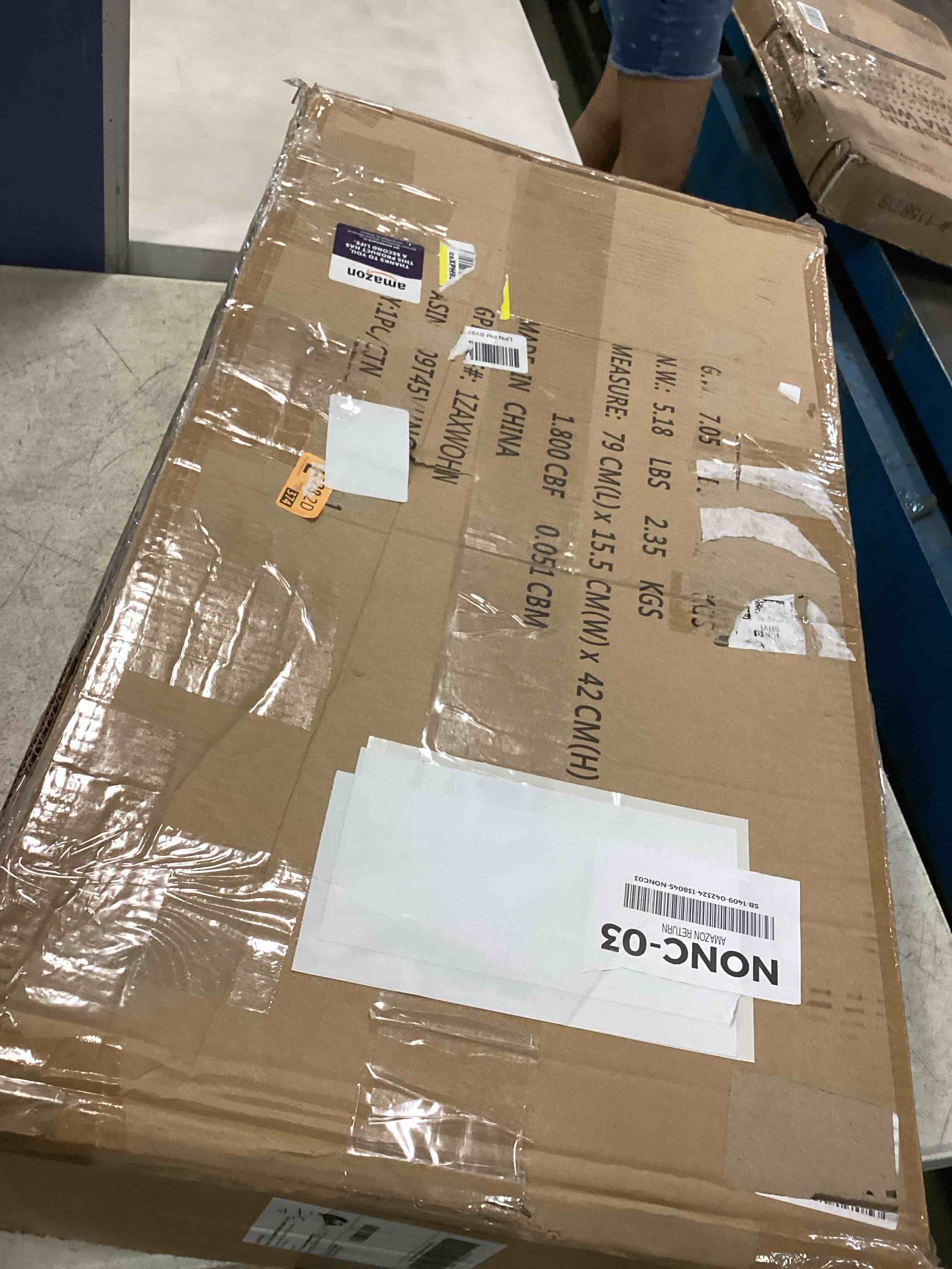 https://s3.amazonaws.com/lotting-images-prod/bidfta/YEL6631548_1716041880359.jpeg