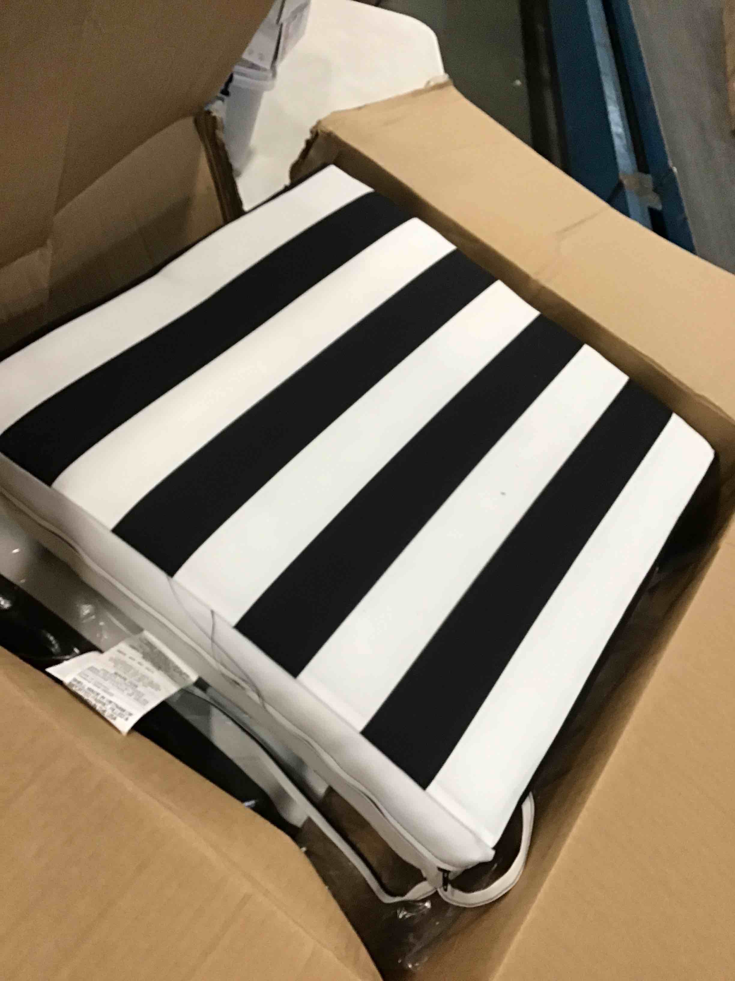 https://s3.amazonaws.com/lotting-images-prod/bidfta/YEL6631732_1716122973971.jpeg