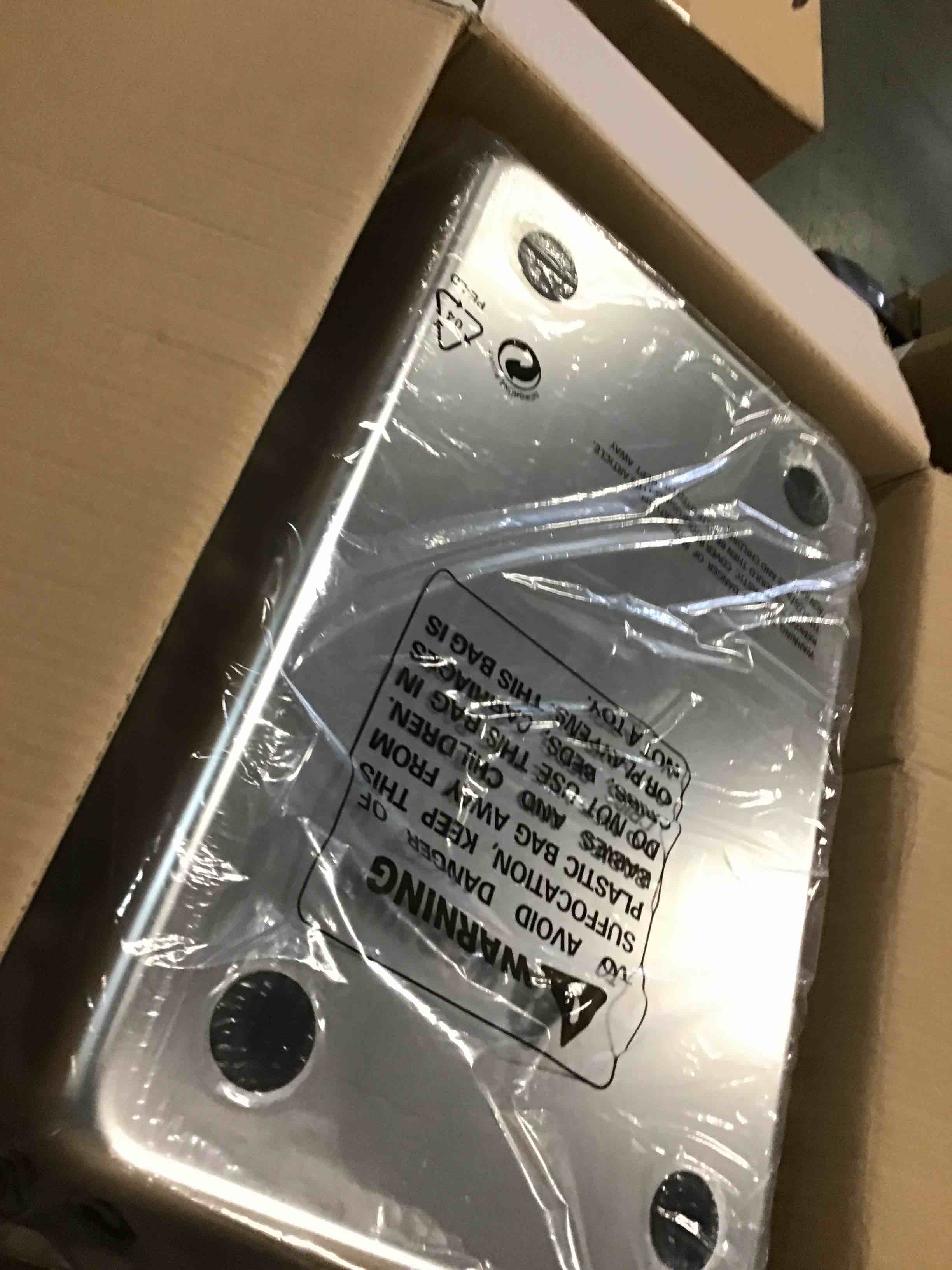 https://s3.amazonaws.com/lotting-images-prod/bidfta/YEL6633874_1722008579548.jpeg