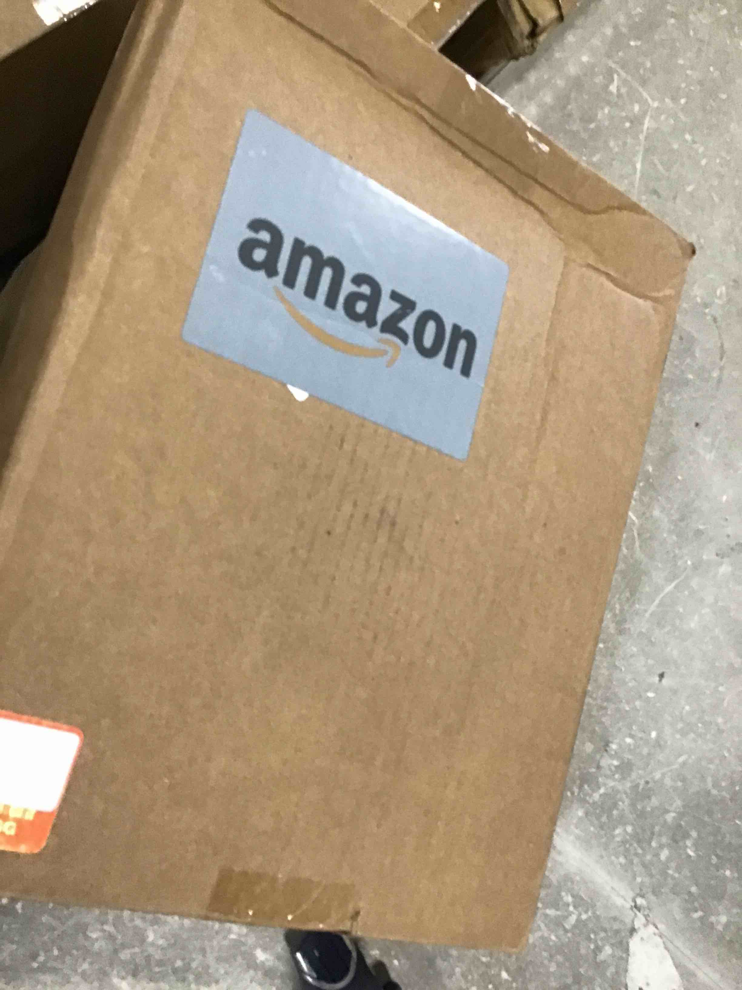 https://s3.amazonaws.com/lotting-images-prod/bidfta/YEL6633936_1722014238163.jpeg