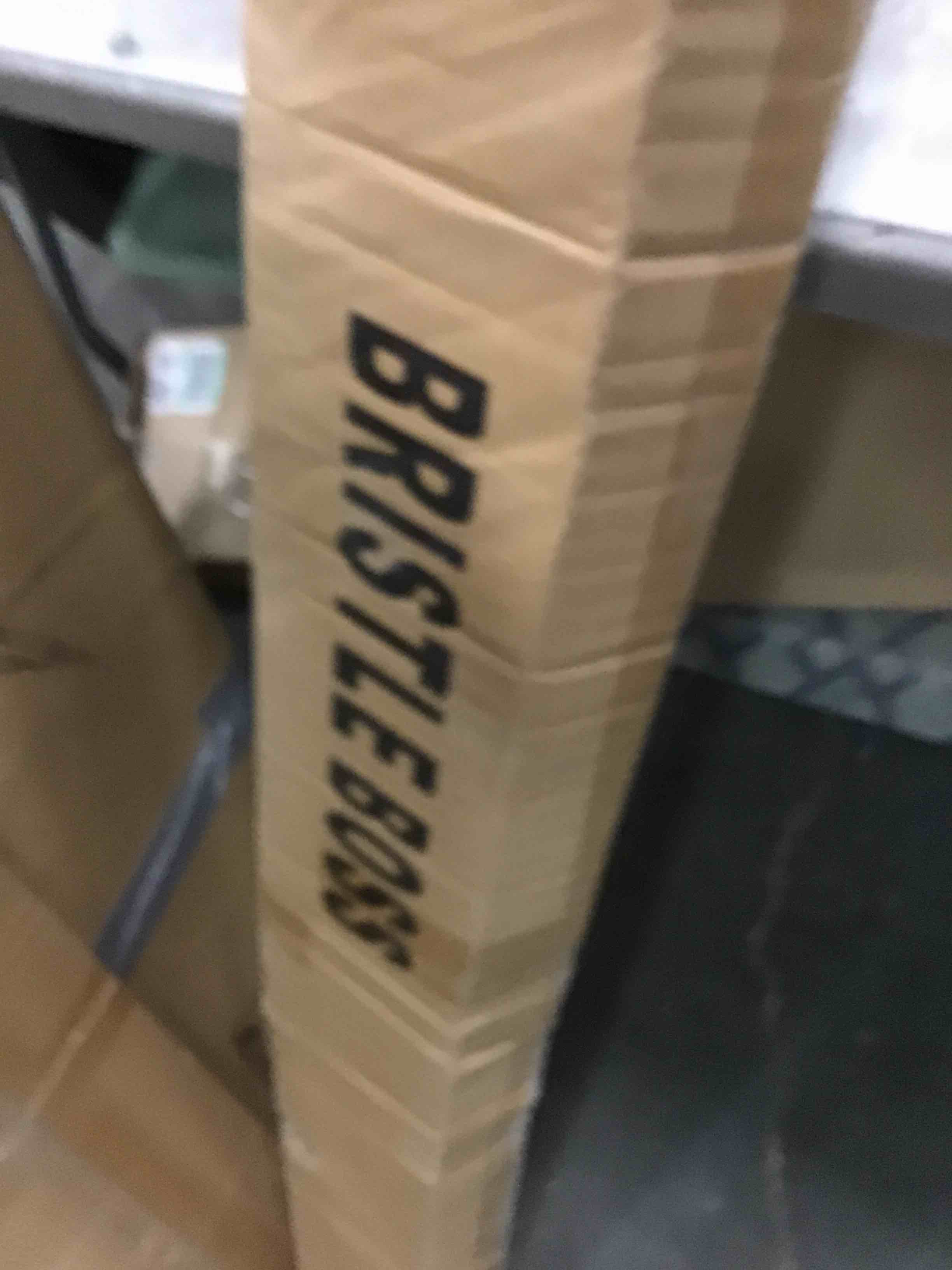 https://s3.amazonaws.com/lotting-images-prod/bidfta/YEL6634412_1722080446969.jpeg