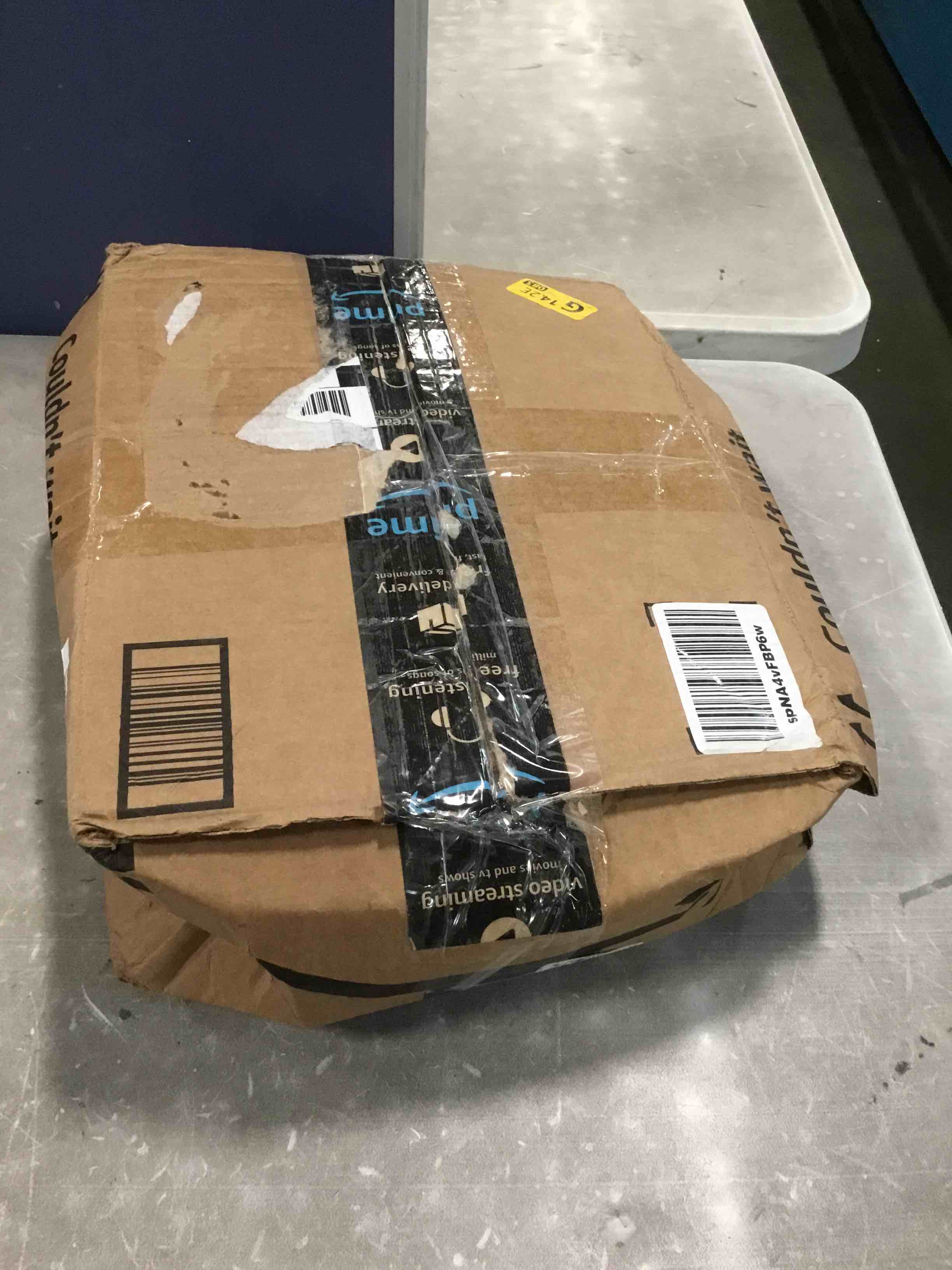 https://s3.amazonaws.com/lotting-images-prod/bidfta/YEL6635882_1722451705404.jpeg