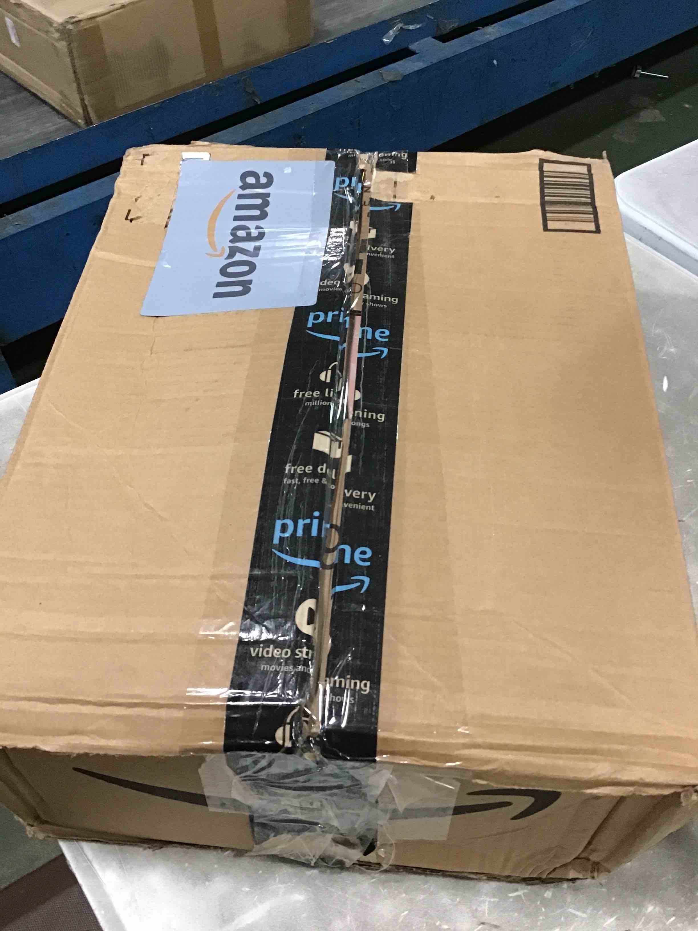 https://s3.amazonaws.com/lotting-images-prod/bidfta/YEL6639526_1722648599084.jpeg