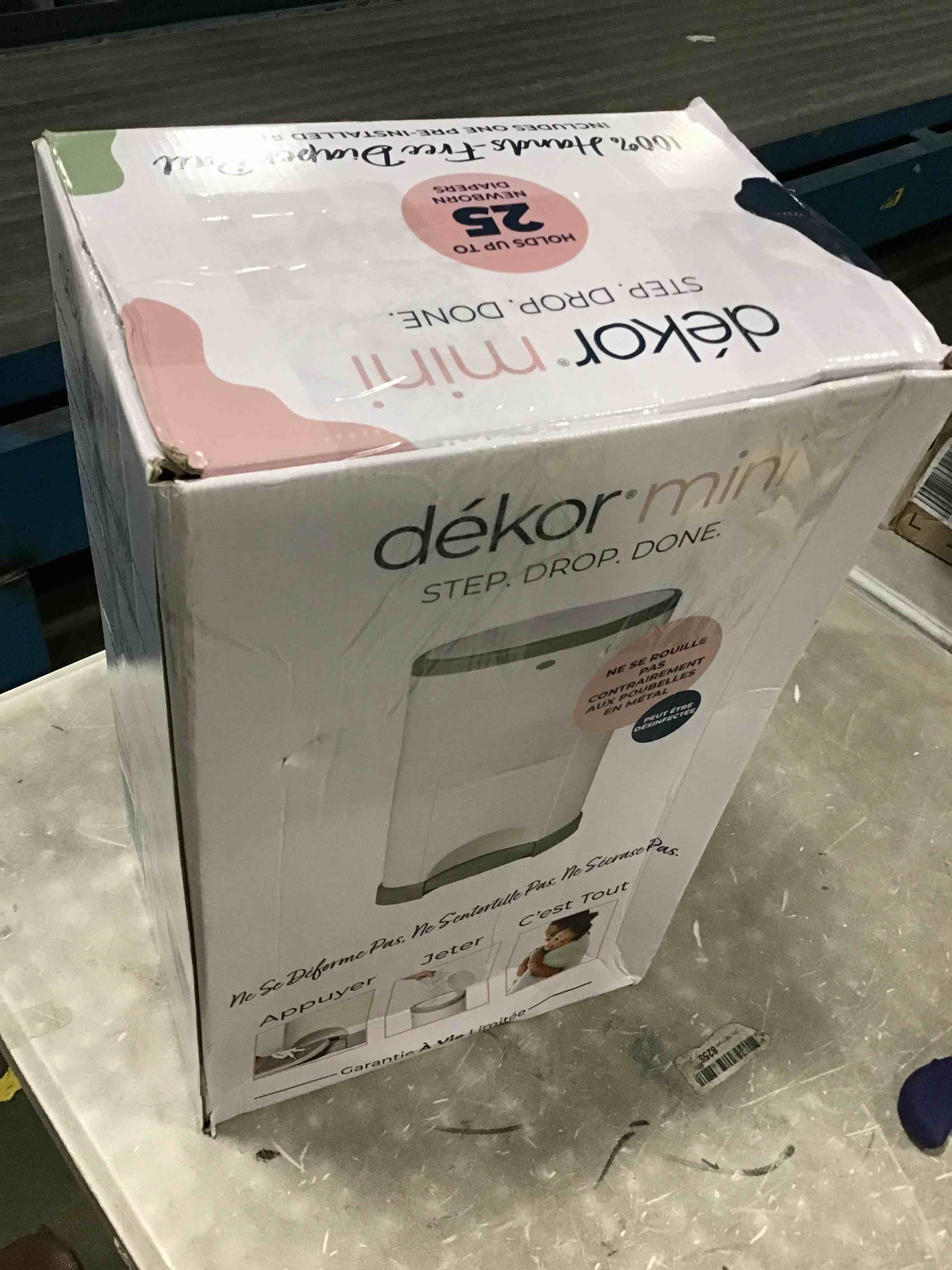 https://s3.amazonaws.com/lotting-images-prod/bidfta/YEL6639586_1722657136542.jpeg