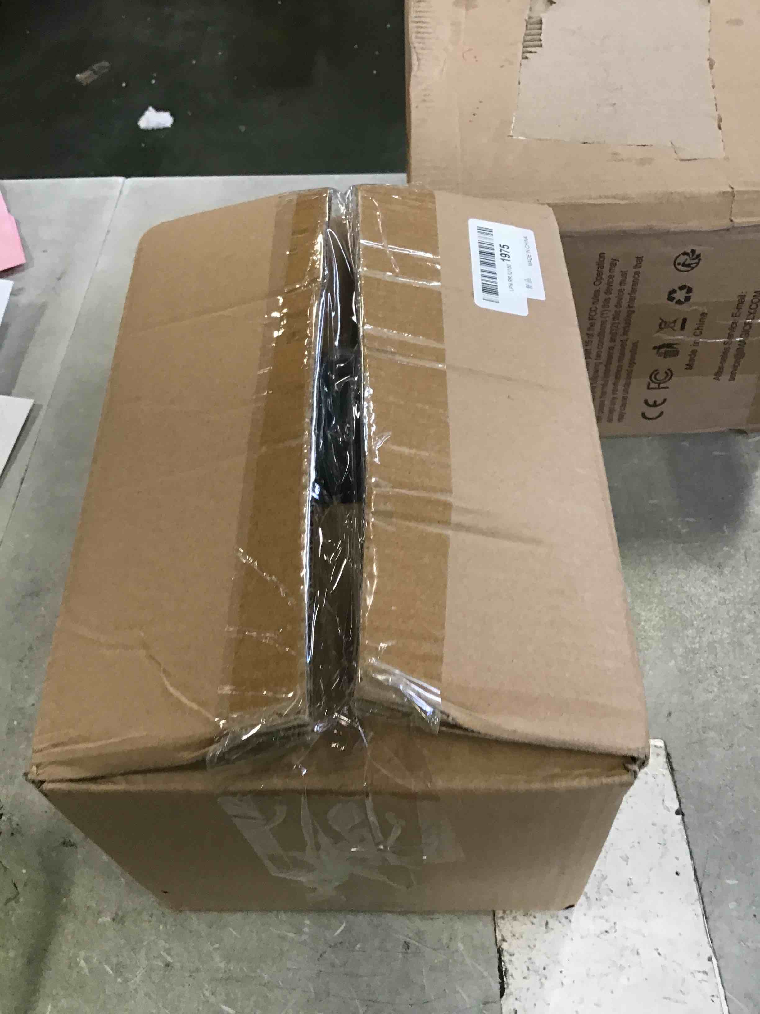 https://s3.amazonaws.com/lotting-images-prod/bidfta/YEL6641731_1722354724108.jpeg