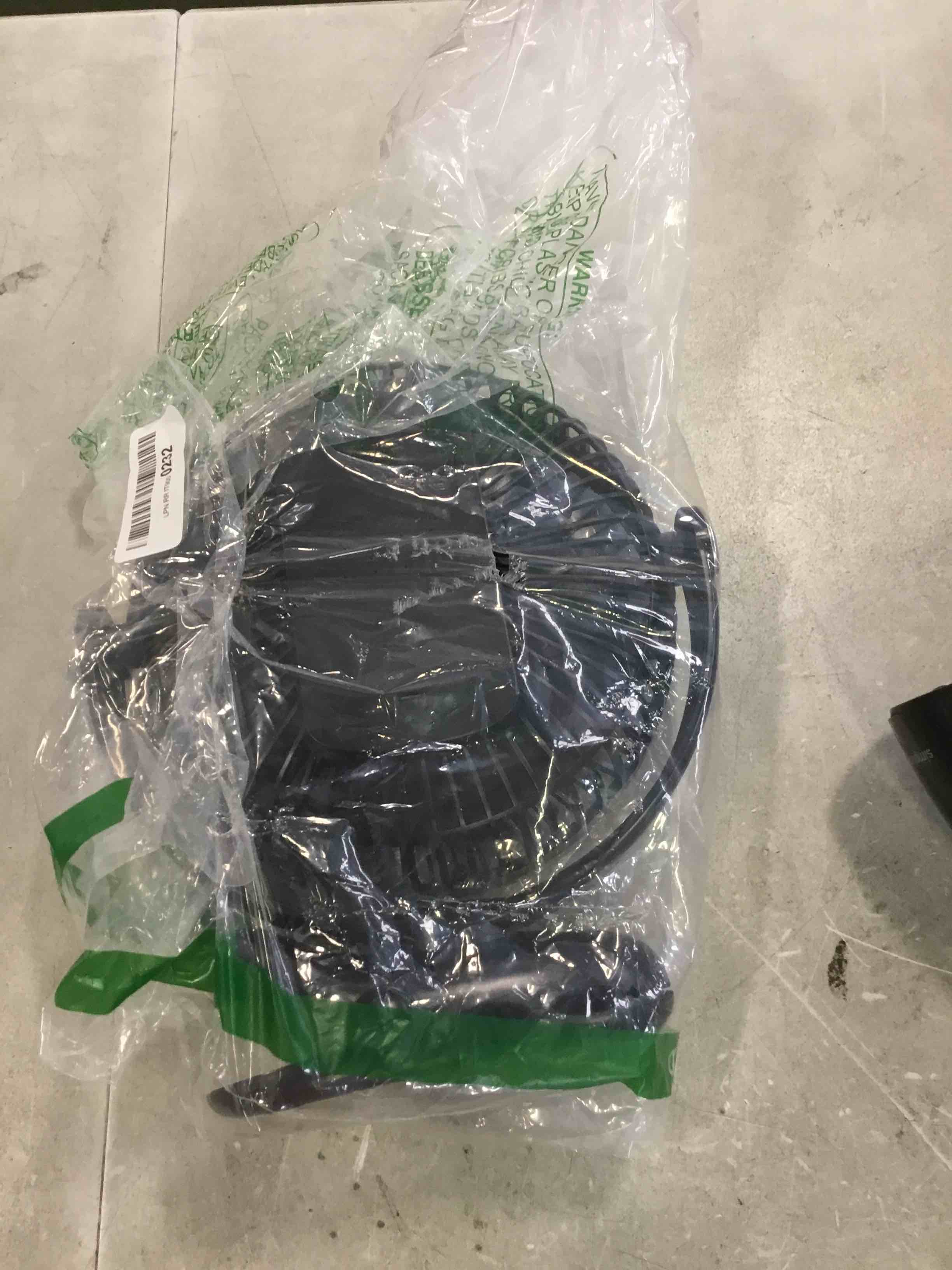 https://s3.amazonaws.com/lotting-images-prod/bidfta/YEL6641906_1722428121994.jpeg