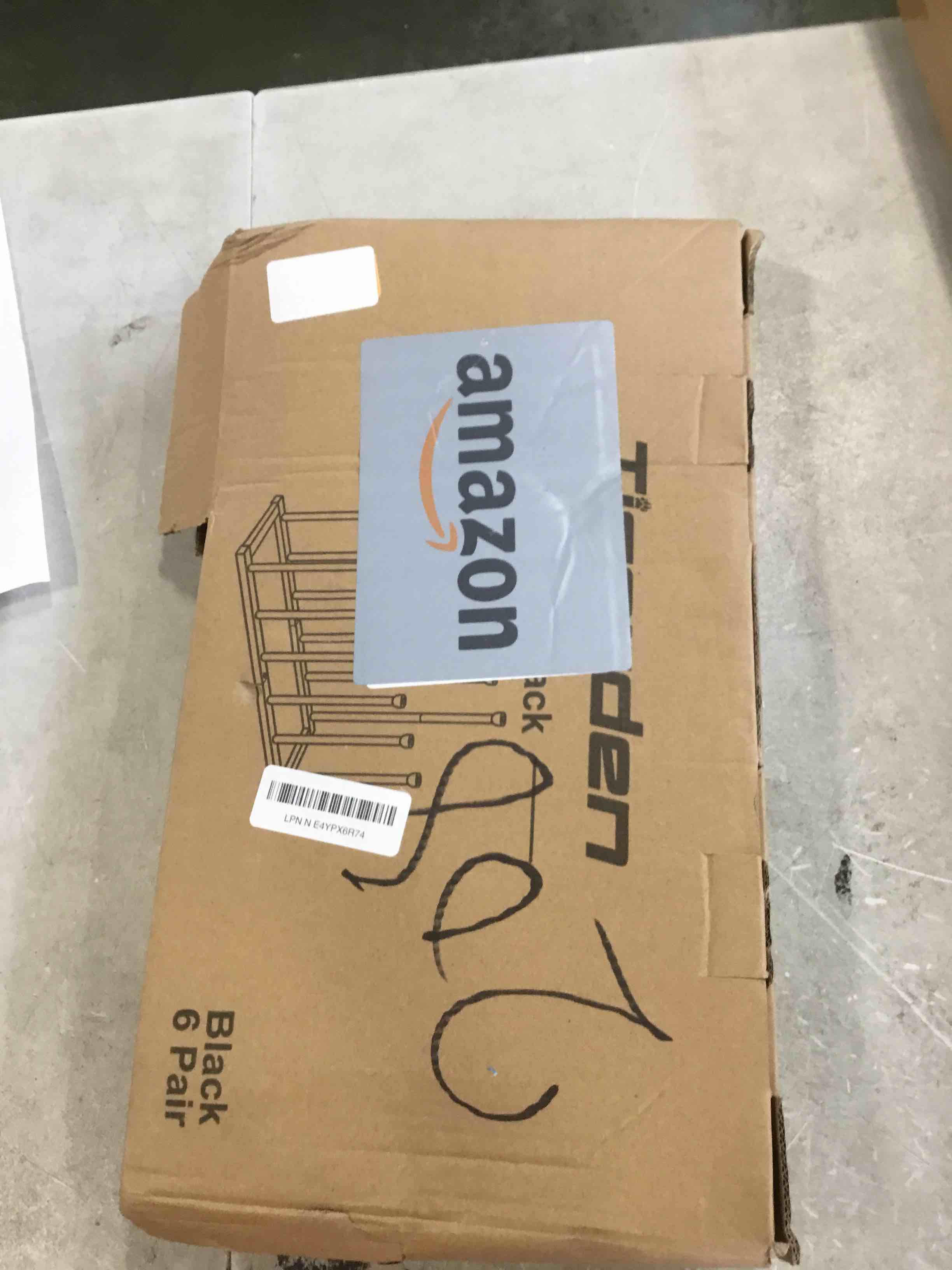 https://s3.amazonaws.com/lotting-images-prod/bidfta/YEL6642008_1722437935812.jpeg