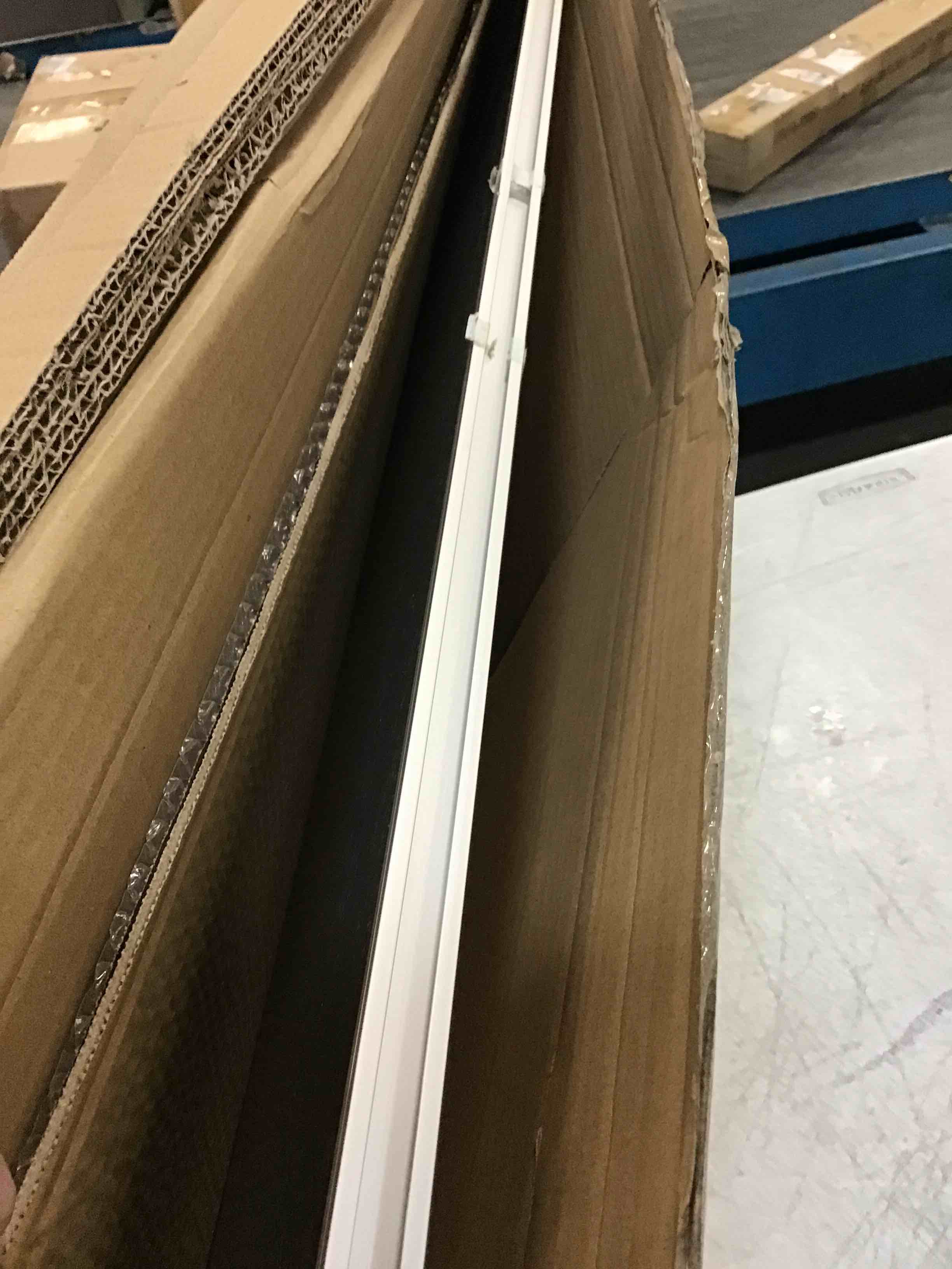 https://s3.amazonaws.com/lotting-images-prod/bidfta/YEL6642487_1722396279464.jpeg
