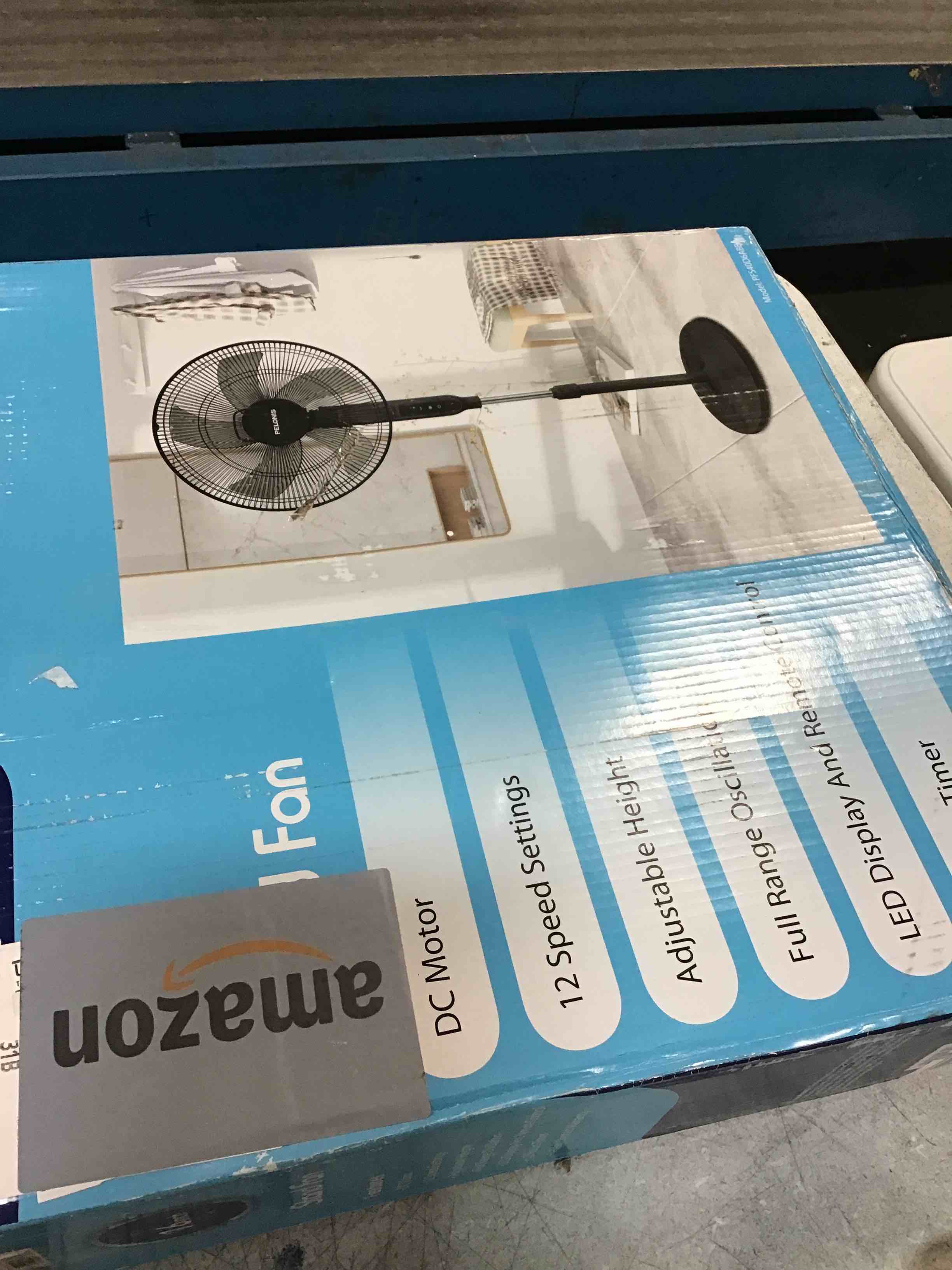 https://s3.amazonaws.com/lotting-images-prod/bidfta/YEL6642770_1722659386733.jpeg