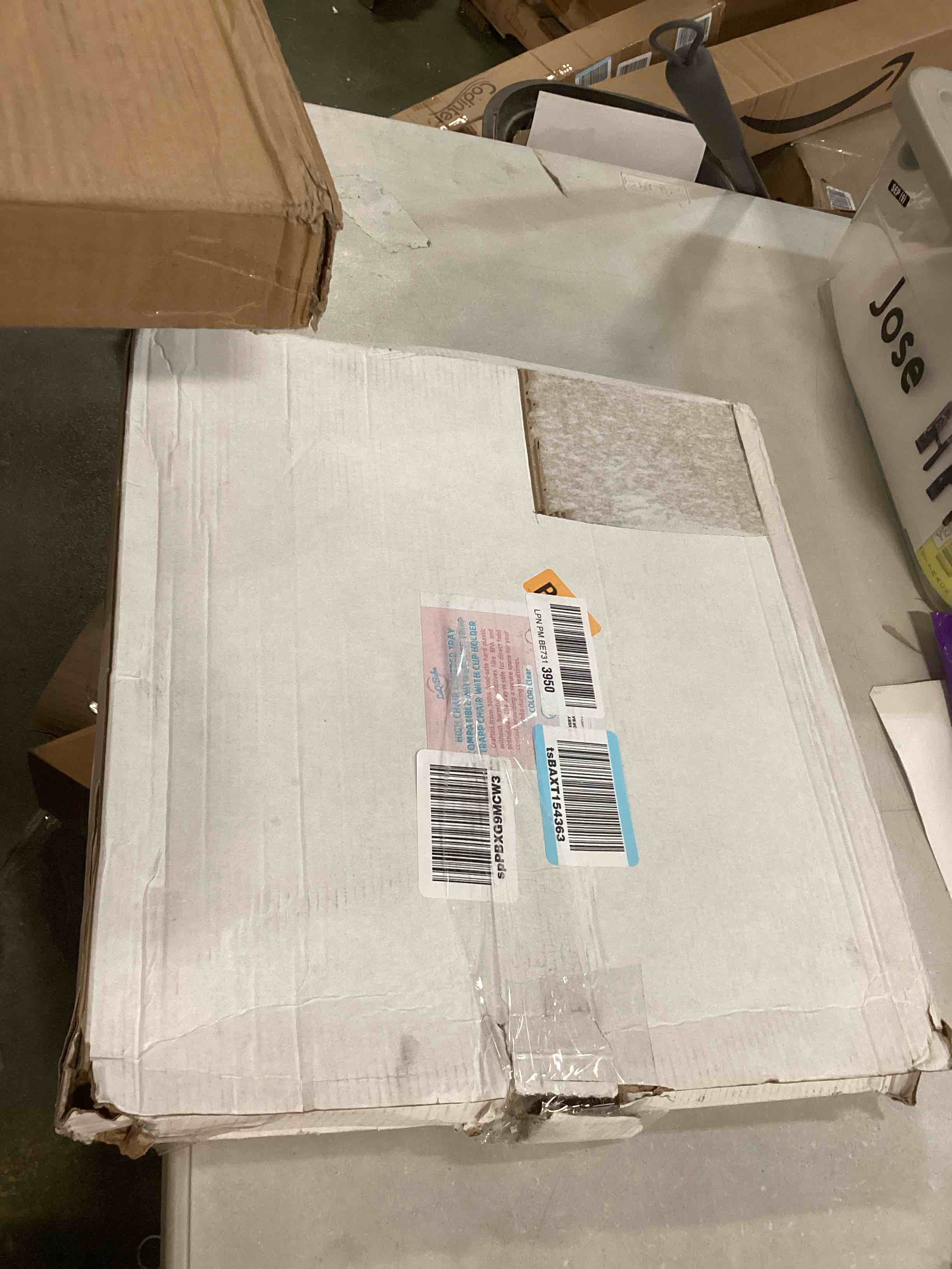 https://s3.amazonaws.com/lotting-images-prod/bidfta/YEL6643918_1723516517913.jpeg