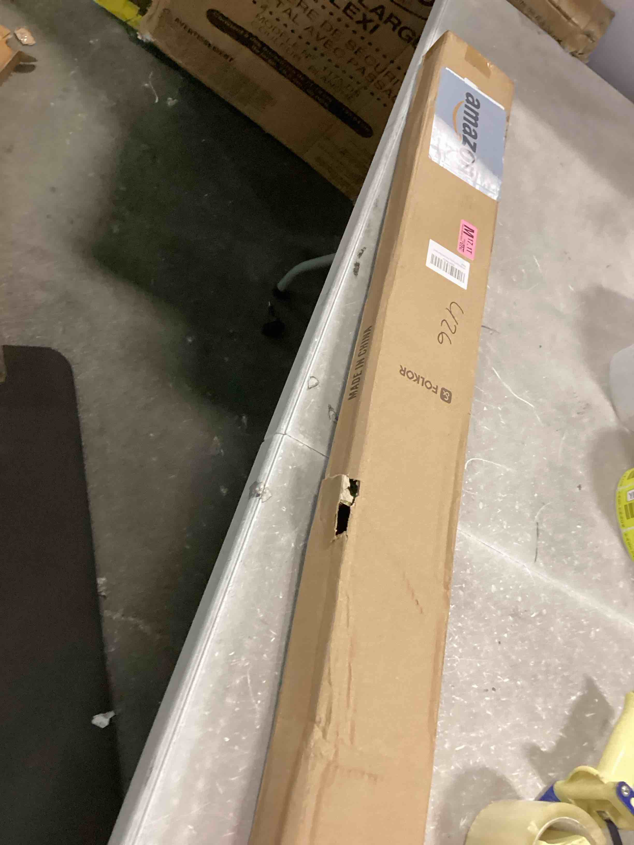 https://s3.amazonaws.com/lotting-images-prod/bidfta/YEL6643970_1720441108155.jpeg